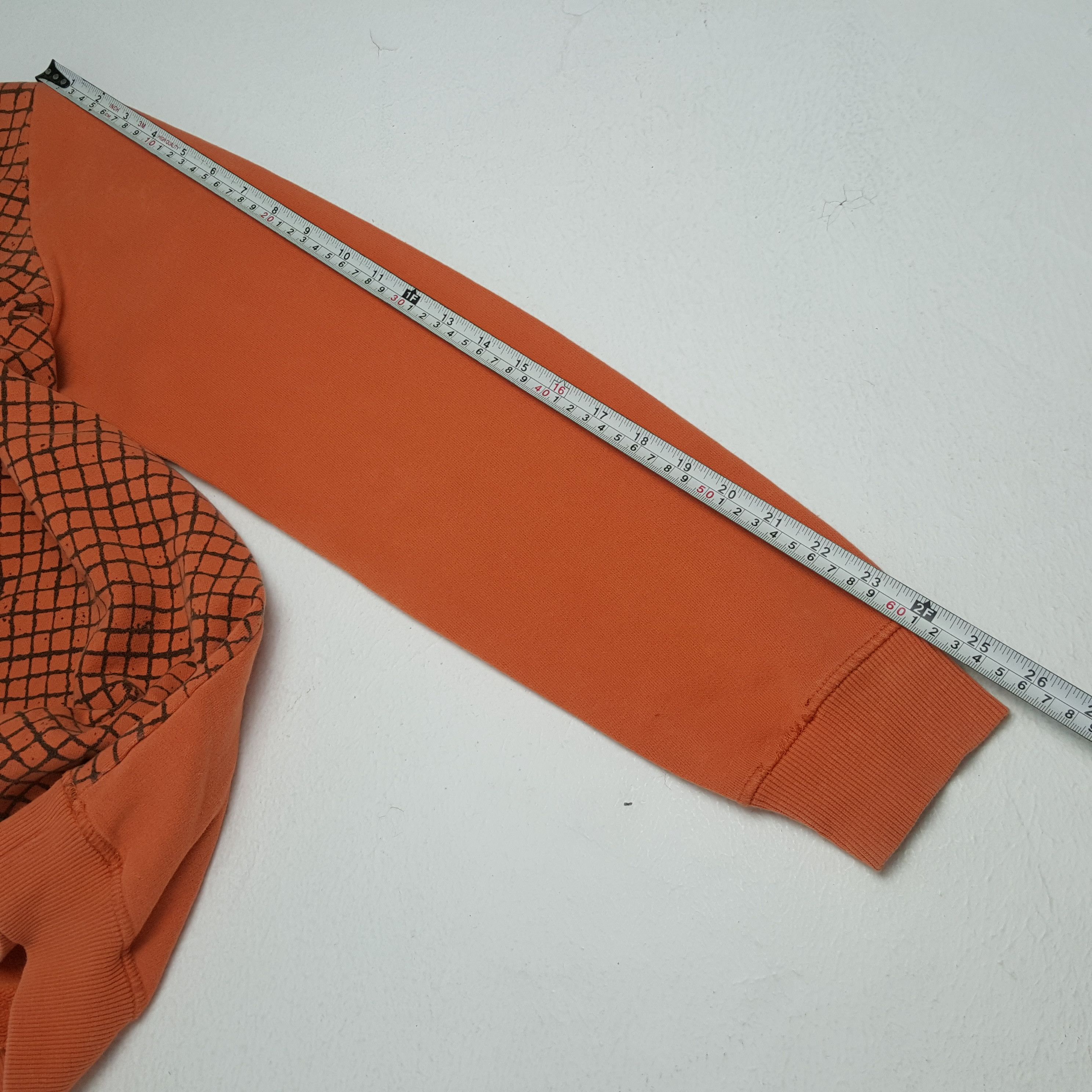 Alexander McQueen × Vintage Vintage Alexander McQueen Italian Designer Sweatshirts Size US M / EU 48-50 / 2 - 5 Thumbnail
