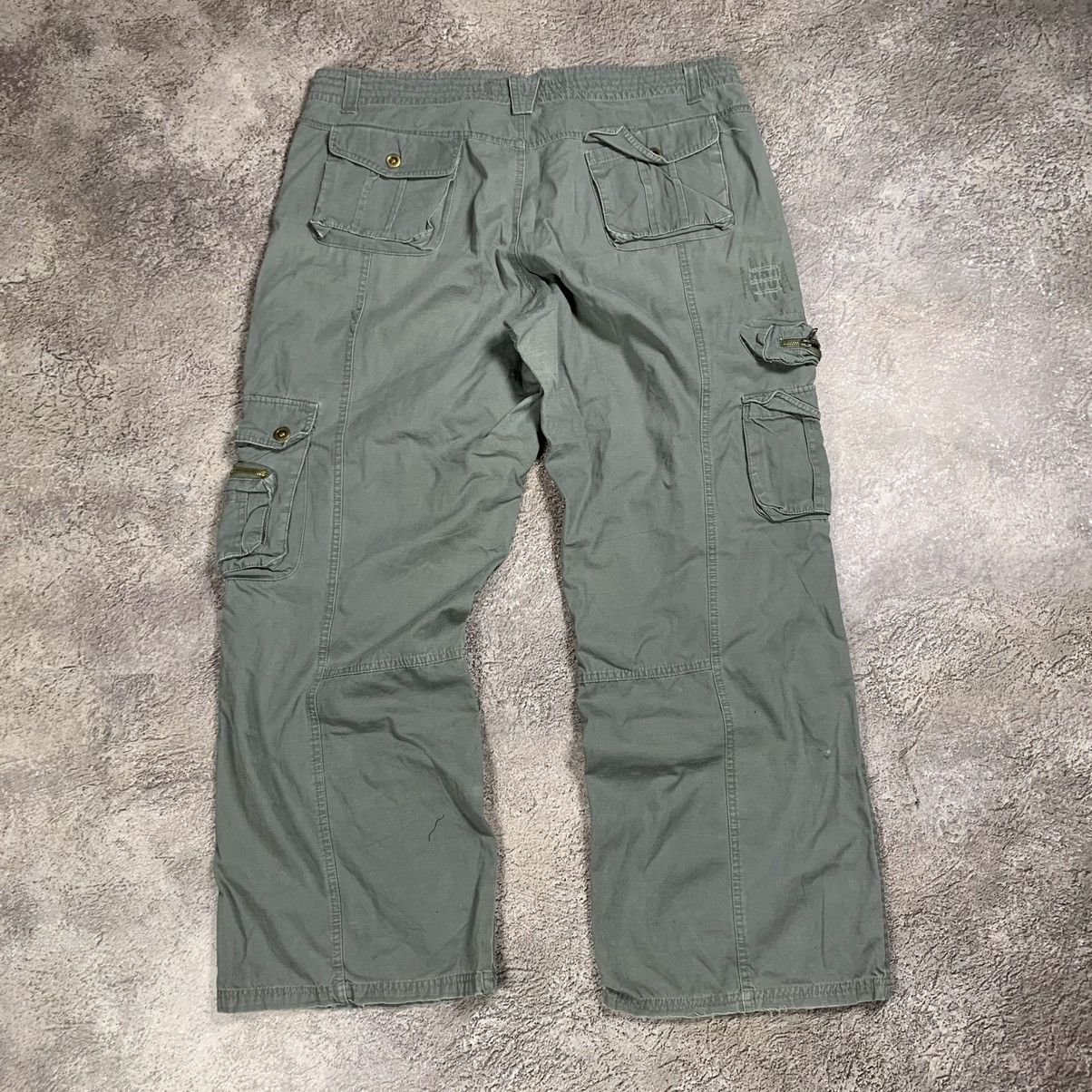 Vintage Vintage Y2K Baggy Cargo Pants Distressed Streetwear Logo 34 Size 34" / US 12 / IT 48 - 7 Thumbnail