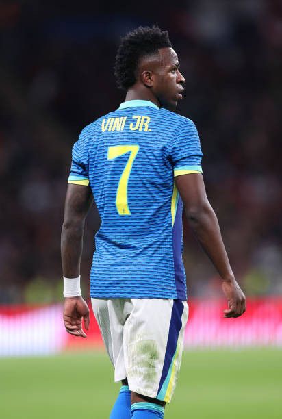 Nike Brazil away 2024 vini jr jersey football shirt Size US L / EU 52-54 / 3 - 12 Thumbnail
