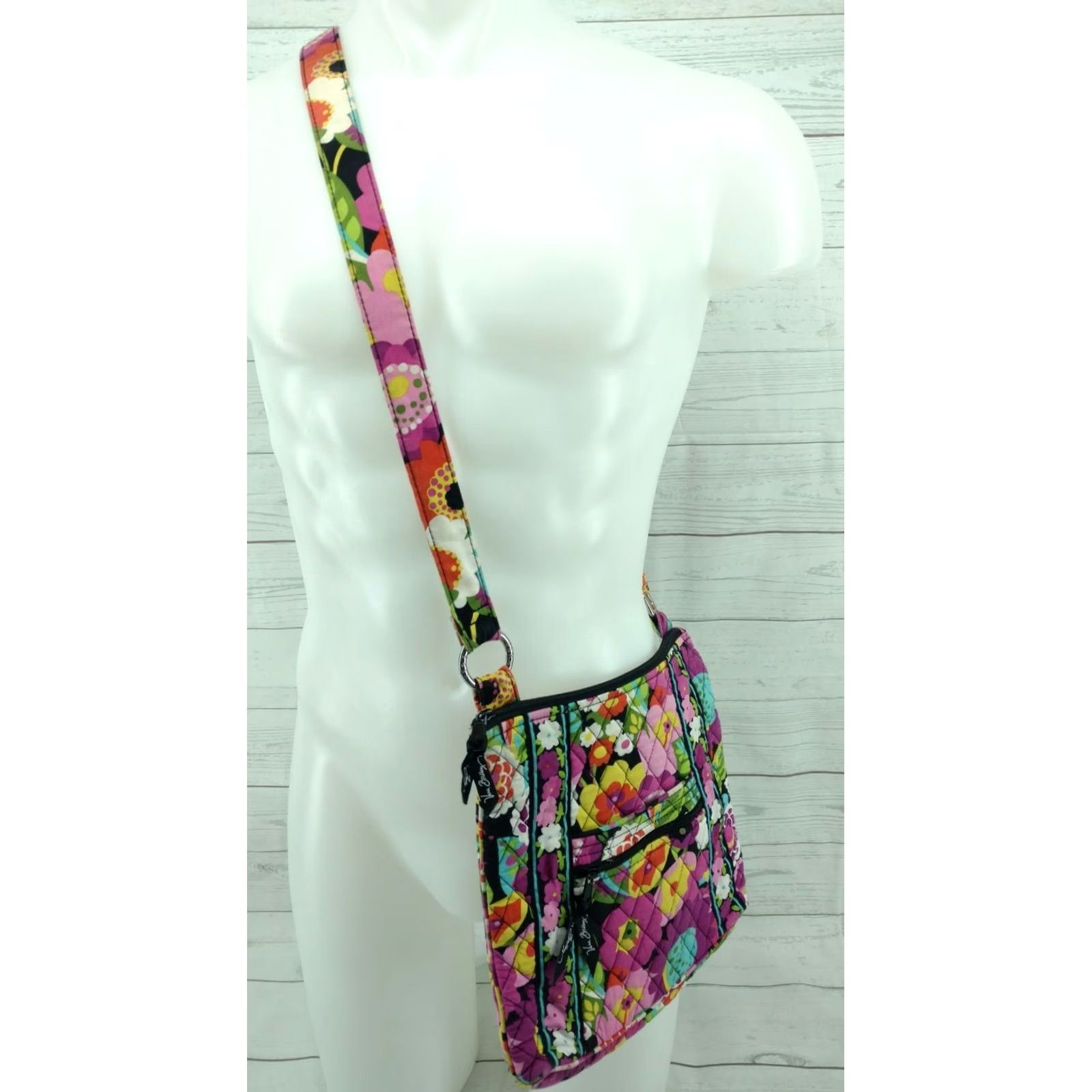 Vera Bradley Vera Bradley Crossbody Bag Pink Floral Print 10"x10" Womens Small Zip Size ONE SIZE - 5 Thumbnail