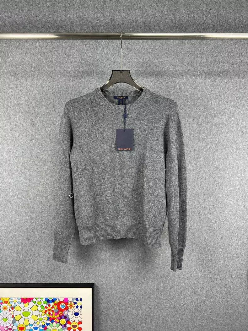 Louis Vuitton Louis Vuitton Metal Button Sweater Size US M / EU 48-50 / 2 - 1 Thumbnail