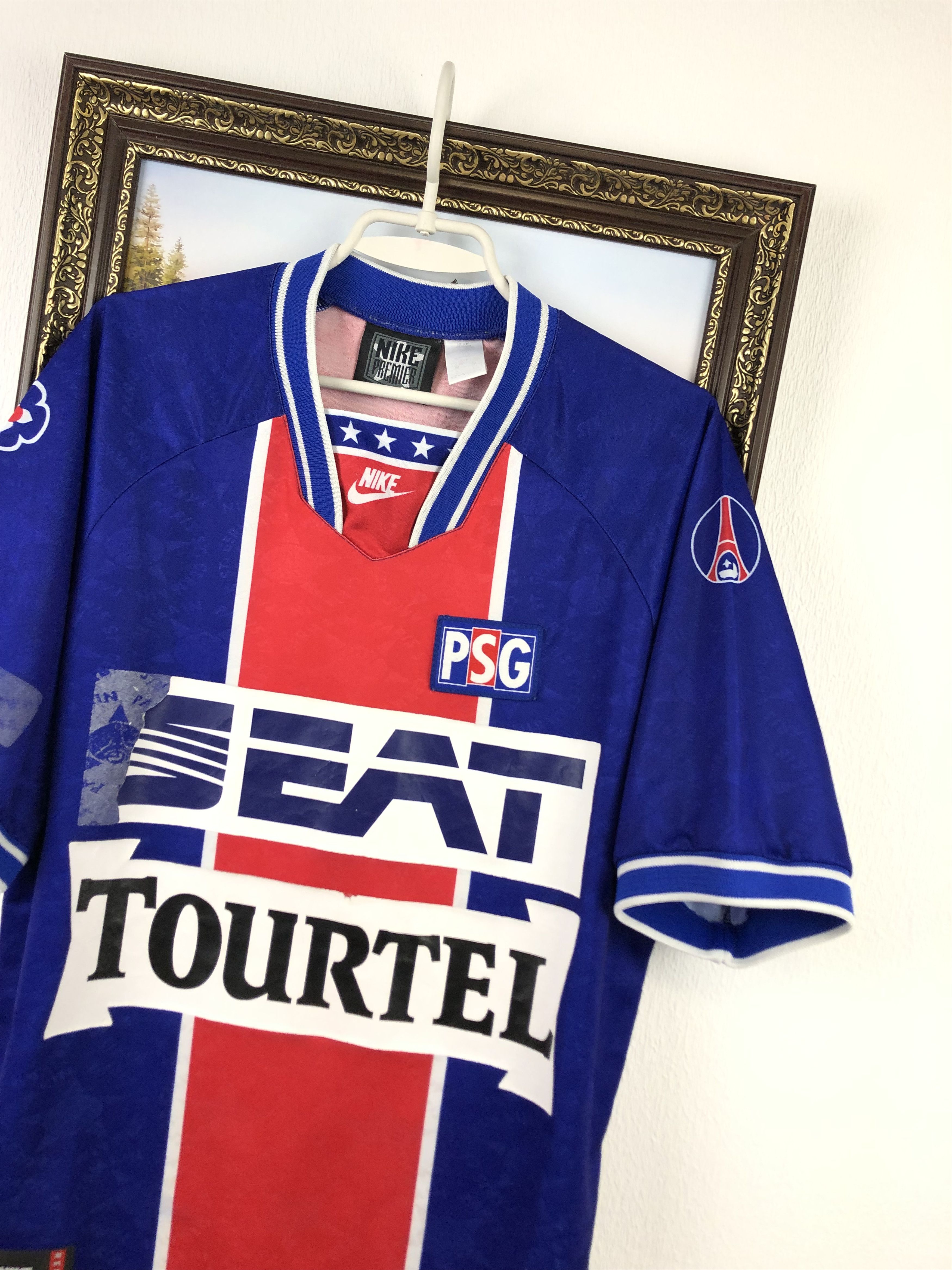Nike Paris Saint-Germain football shirt 1994 Soccer Nike Jersey Size US L / EU 52-54 / 3 - 4 Thumbnail