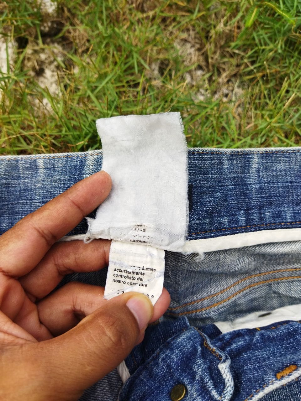 Dolce & Gabbana Vintage Dolce & Gabbana Distressed Look Jeans Size US 32 / EU 48 - 8 Thumbnail
