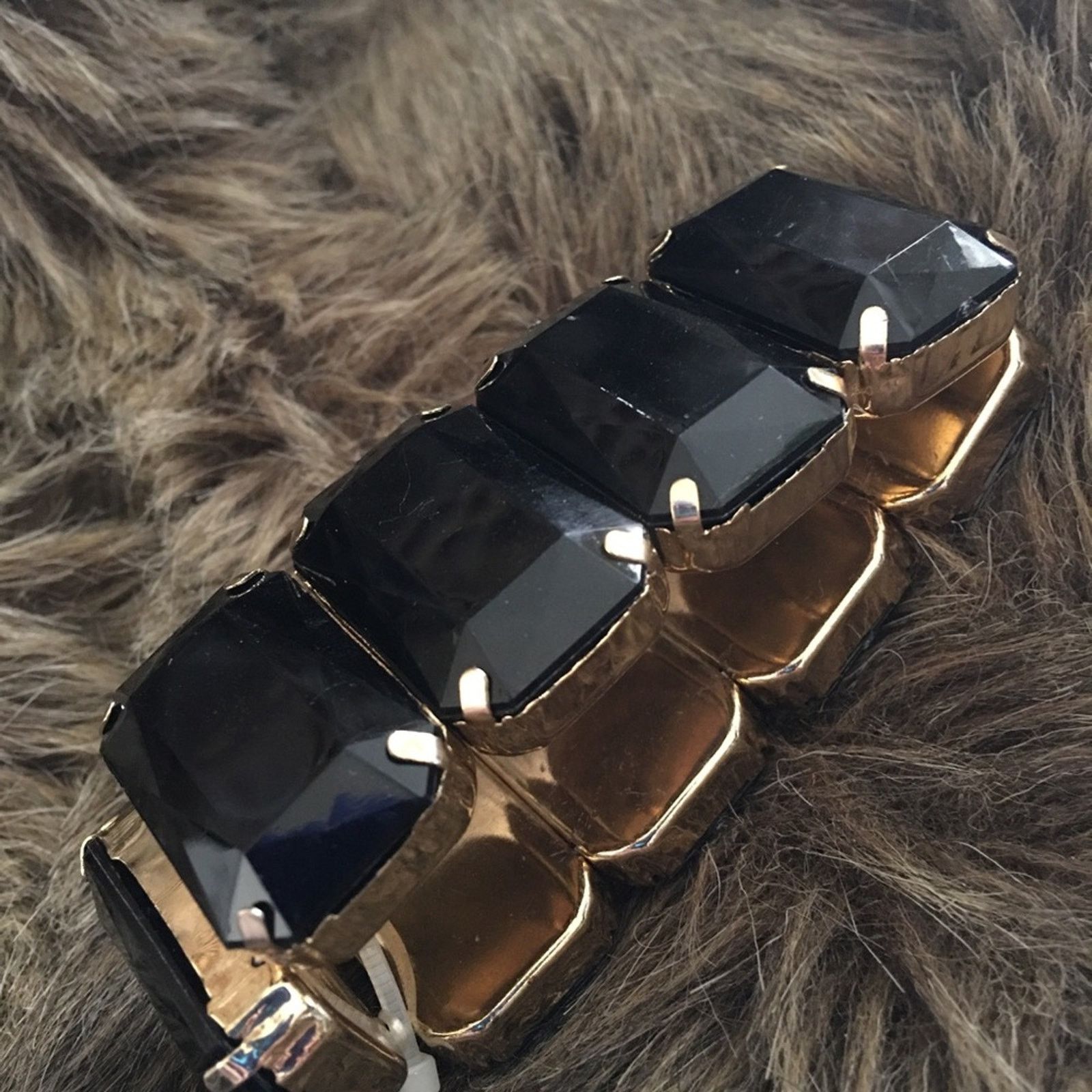 Jewelry Icing large chunky faceted black stretch bracelet Size ONE SIZE - 5 Thumbnail
