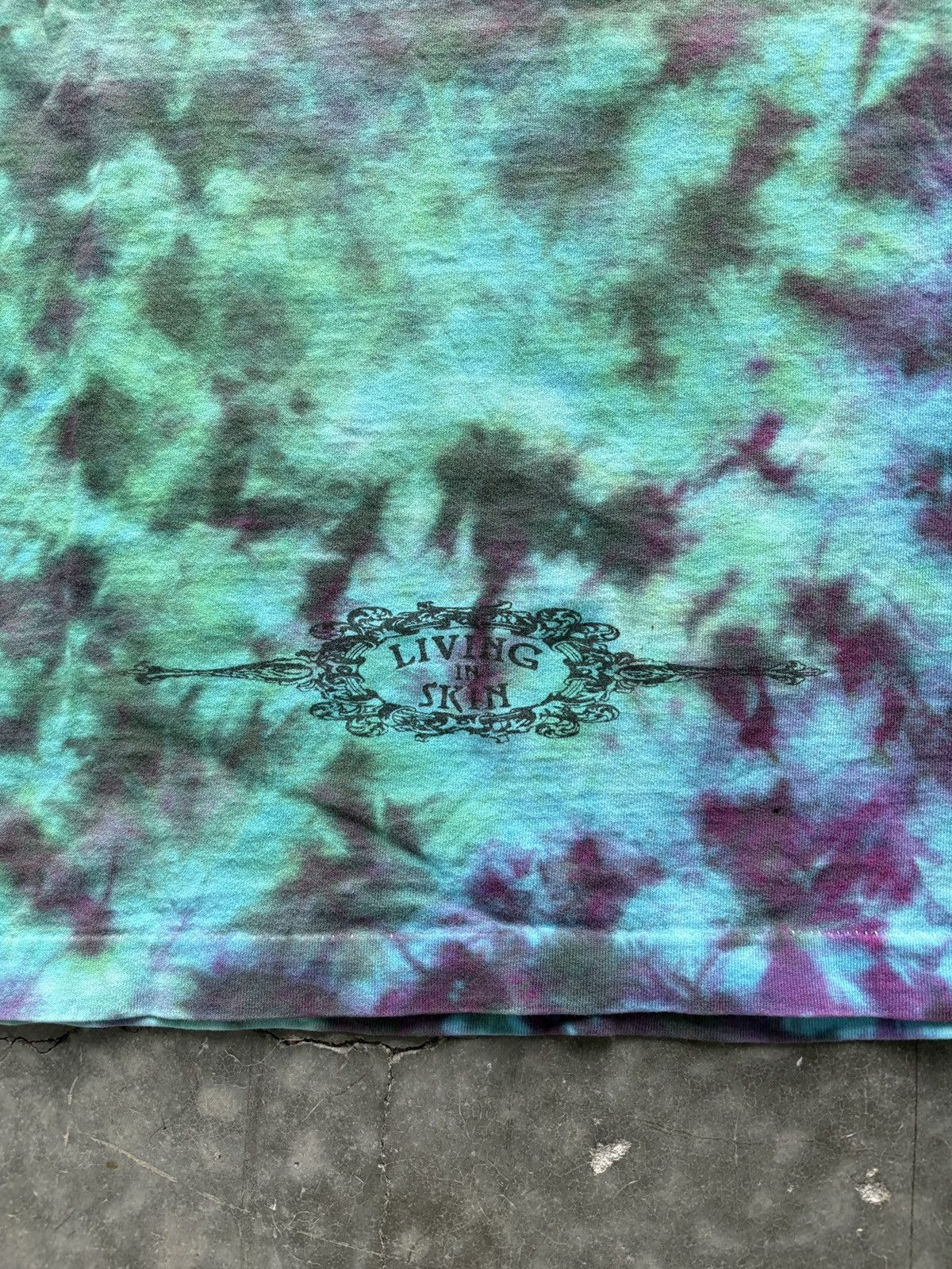 Vintage Vintage 90s Living in Skin Tie Dye Celtic Graphic Tee Size US XL / EU 56 / 4 - 9 Thumbnail