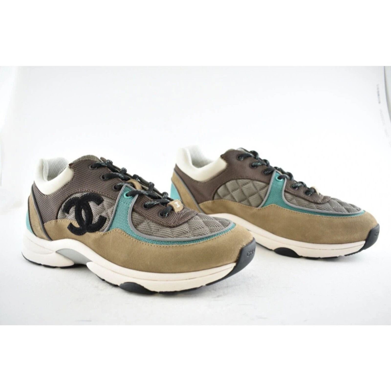 Chanel Chanel White CC Logo Low Top Trainer Sneaker 44 11 Size US 11 / EU 44 - 4 Thumbnail