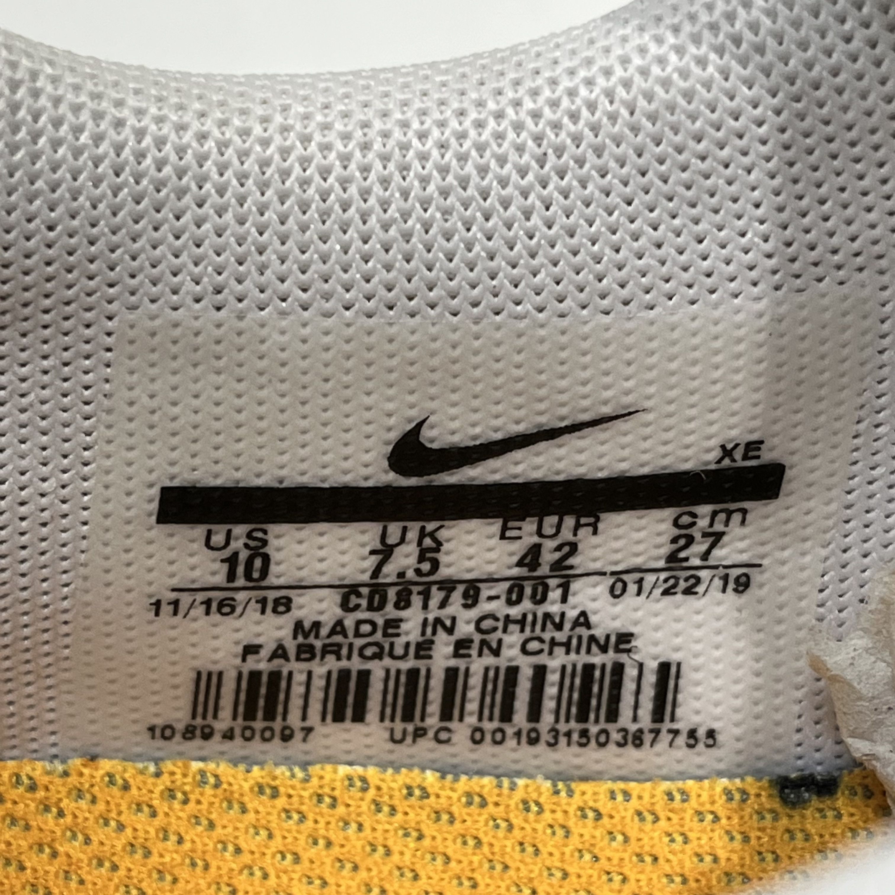 Nike × Off-White Nike Zoom Terra Kiger 5 x Off-White Black (W) Size US 10 / IT 40 - 17 Thumbnail
