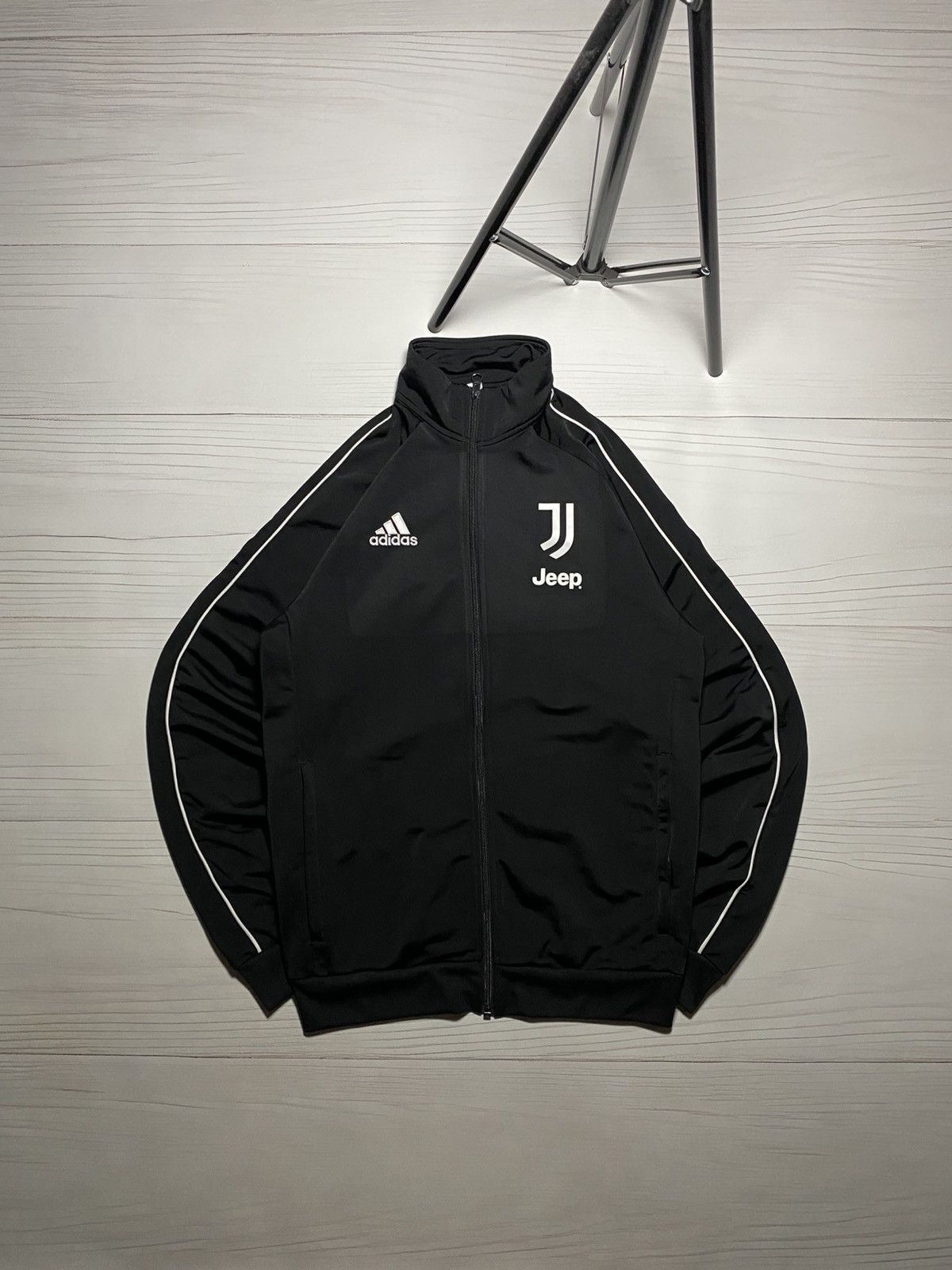 91/92” Juventus ウィンドジャケット　イタリア製　ビンテージ Juventus International Club Soccer Fan Jackets for sale | eBay