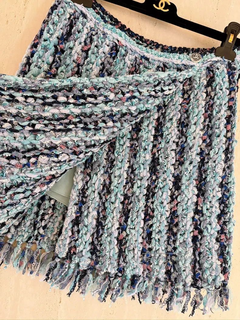 Chanel Chanel 23P spring and summer preview blue colourful stripe Size 25" / US 0 / IT 36 - 3 Thumbnail
