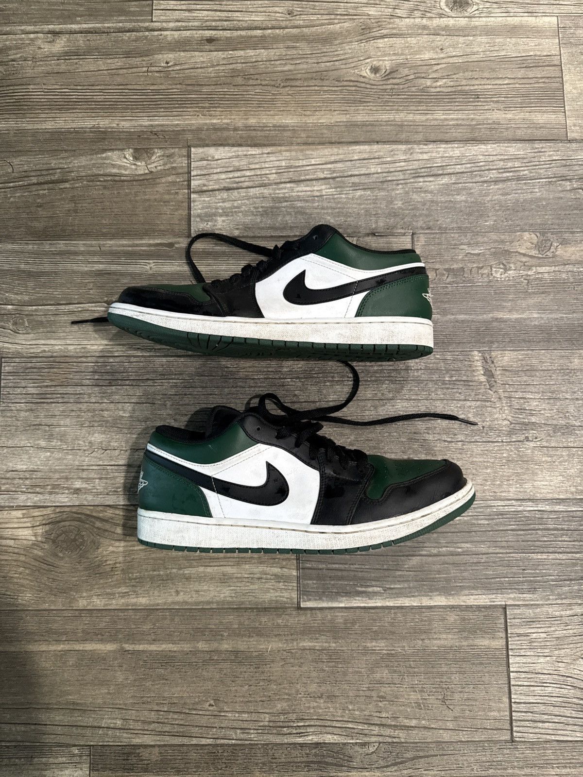 Jordan Brand Air Jordan 1 Low 'Green Toe' Size US 12 / EU 45 - 6 Thumbnail