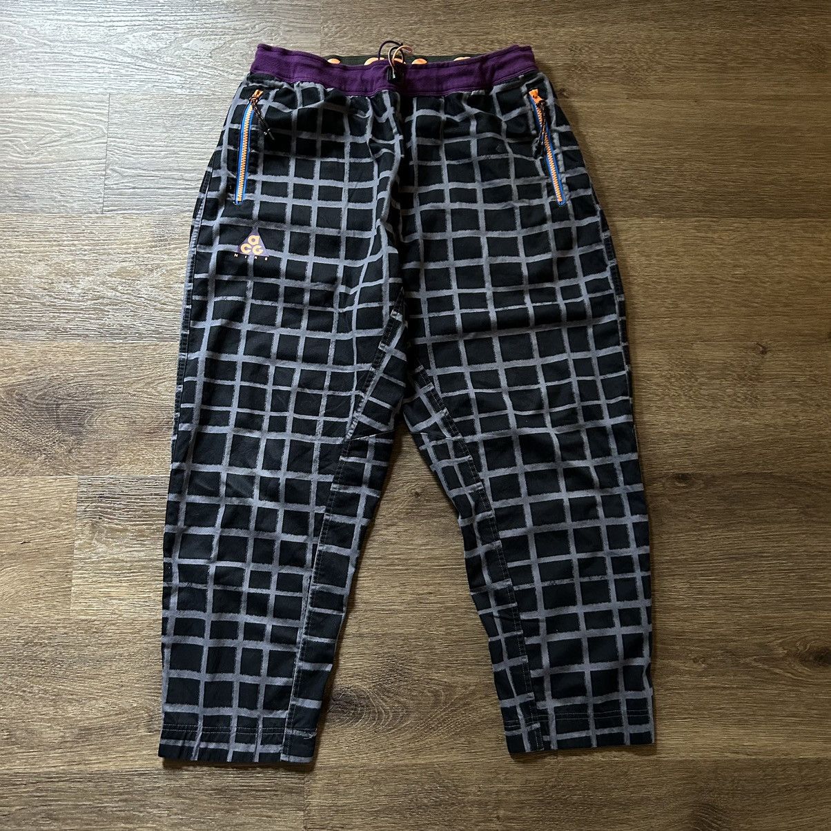 Nike ACG Plaid Nike ACG Joggers Size US 32 / EU 48 - 1 Thumbnail