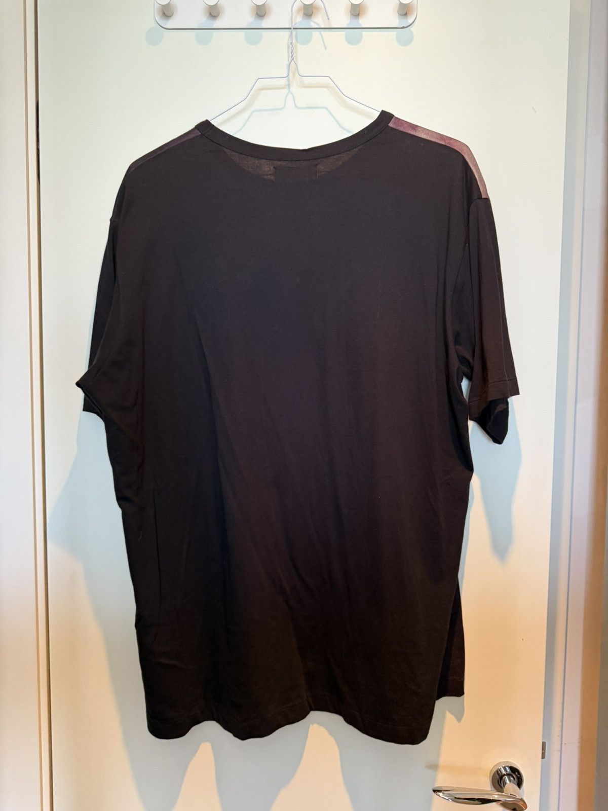 Yohji Yamamoto T with a cool print Size US M / EU 48-50 / 2 - 4 Thumbnail