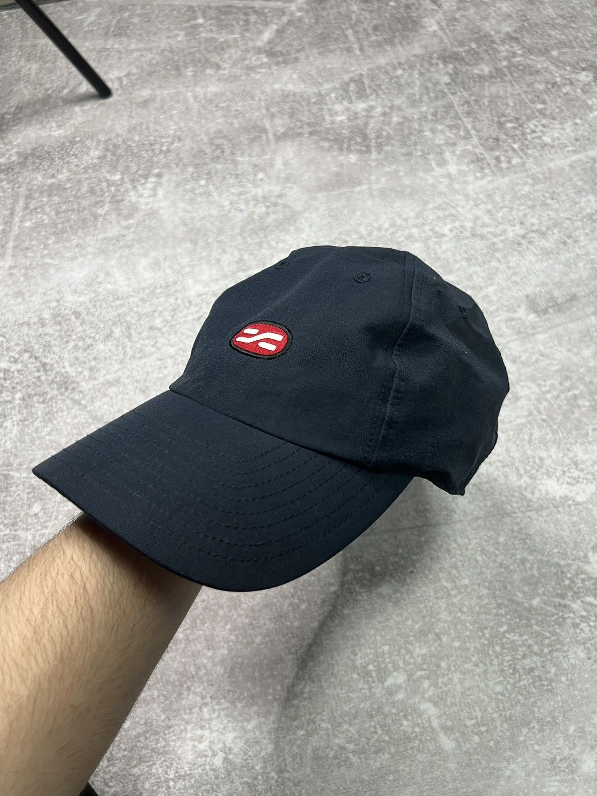 Nike Vintage Nike Clima-Fit Running Cap Gorpcore Y2K Size ONE SIZE - 1 Thumbnail