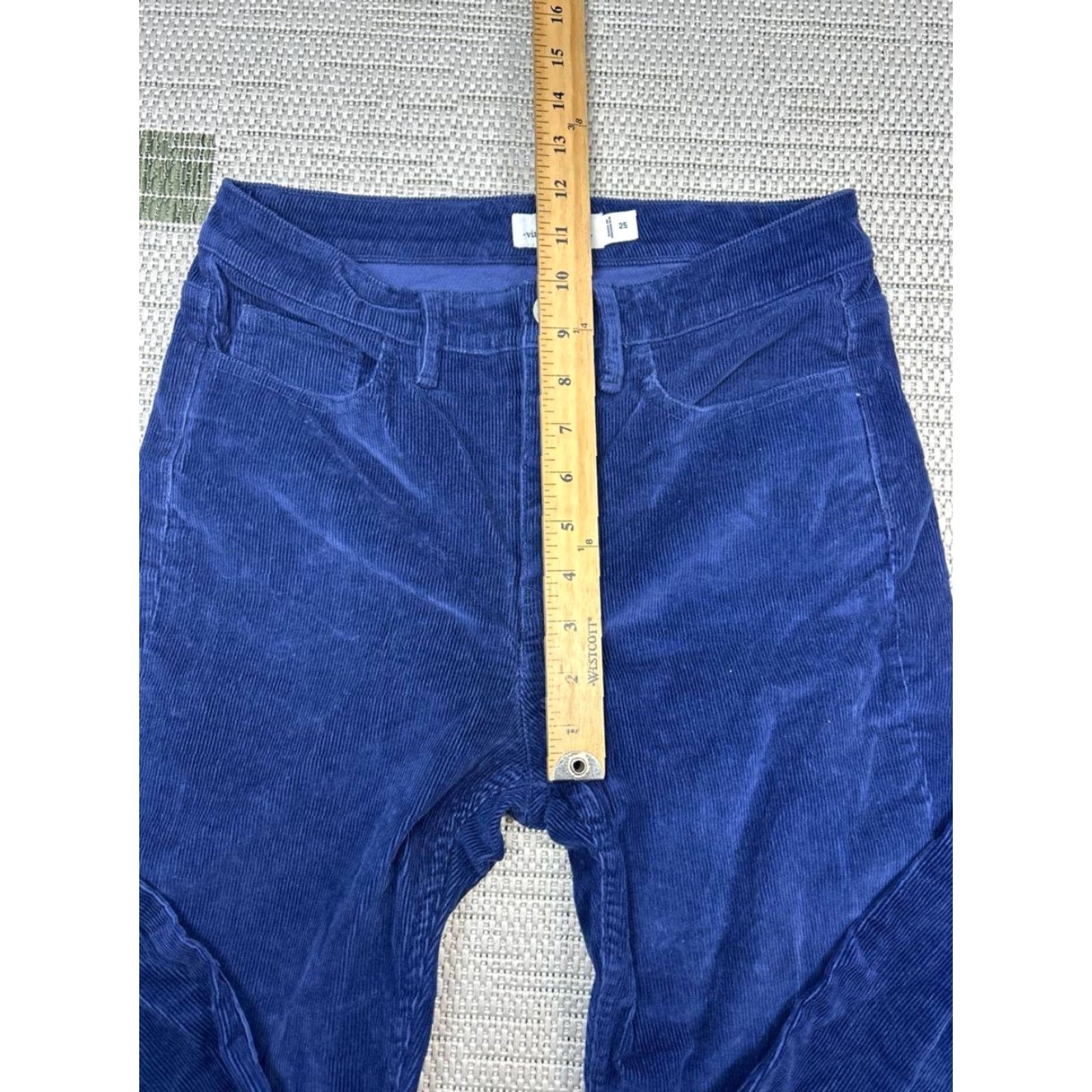 Vineyard Vines Vineyard Vines Corduroy Pants Womens 25 Blue Mid Rise Straight Leg Frayed Hem Corduroy Pants Womens 25 Blue Mid Rise Straight Leg Frayed Hem Size 42" / US 20 - 5 Thumbnail