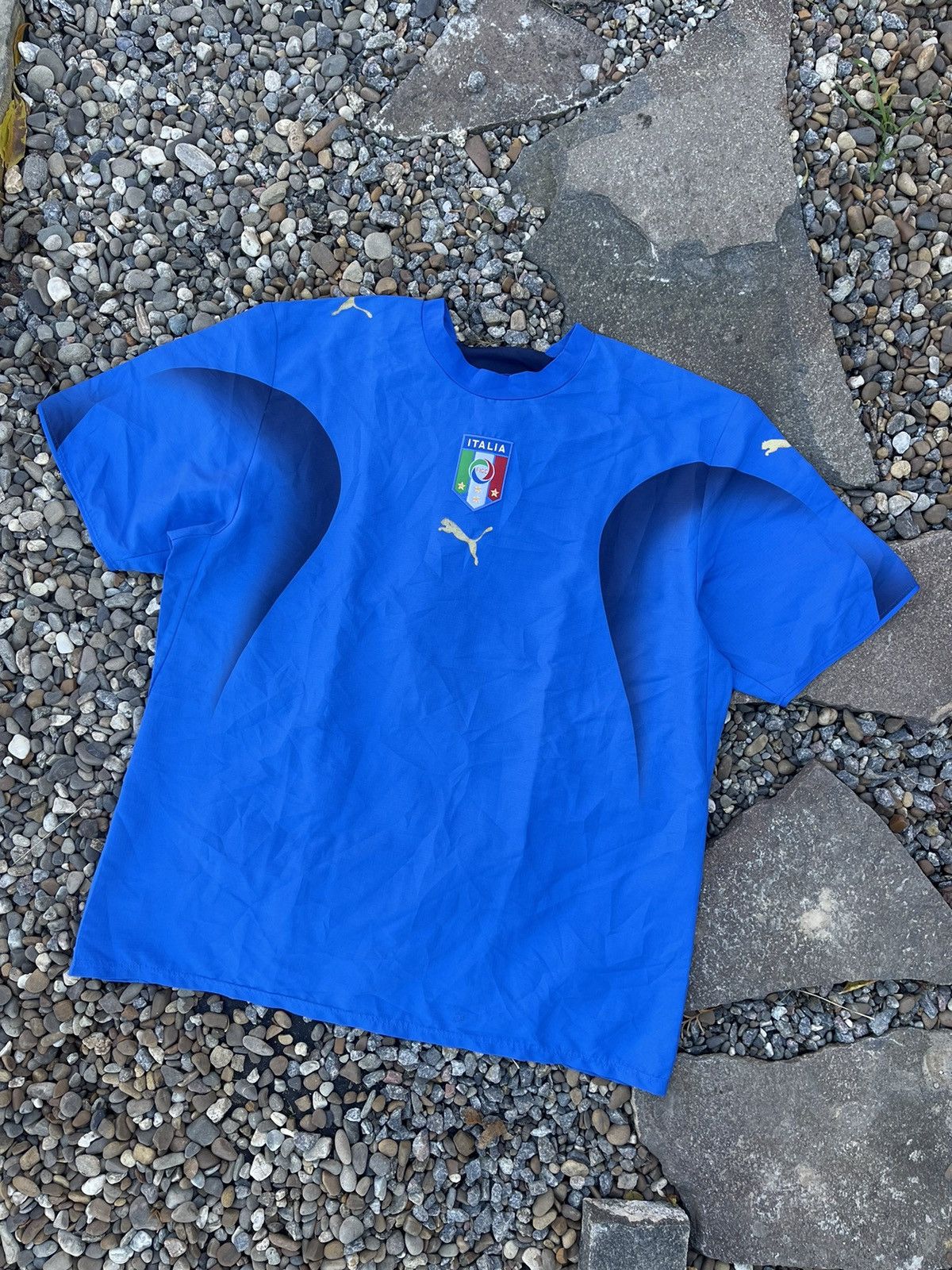Puma × Vintage 2004 Puma Italy Neil Barrett blue rare soccer jersey Size US XL / EU 56 / 4 - 2 Thumbnail