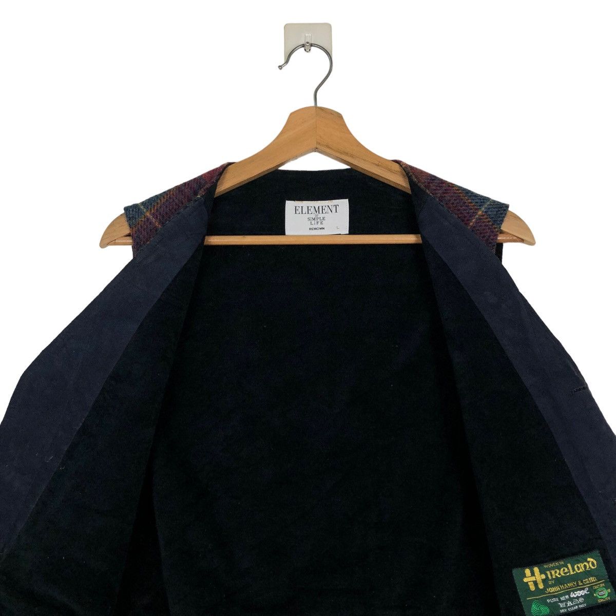 Japanese Brand 🔥Vintage Wool Waist Coats Tartan Design Woven in Ireland Size US L / EU 52-54 / 3 - 14 Thumbnail