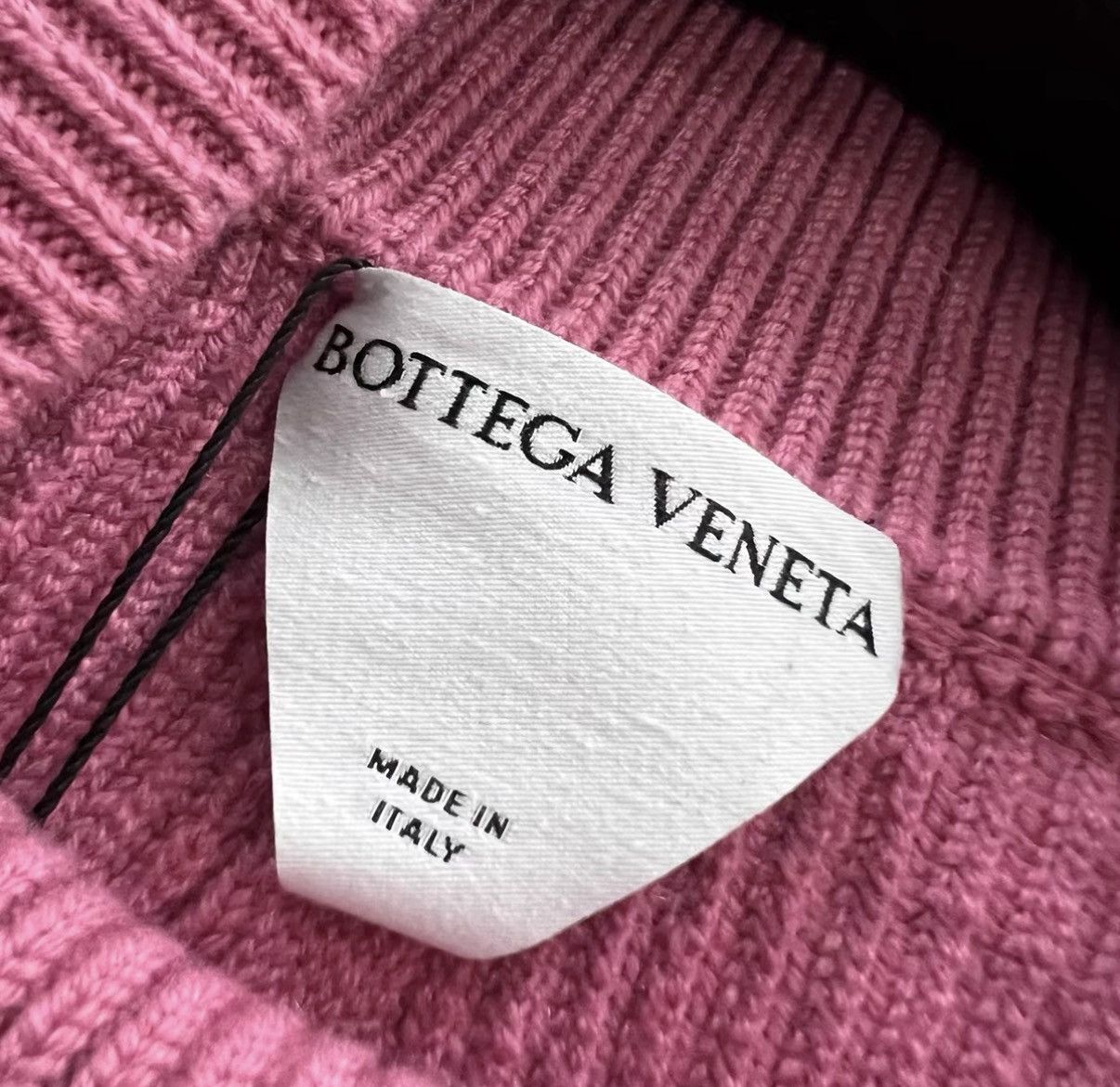 Bottega Veneta Bottega Veneta BV pink turtleneck knit sweater J41 Size M / US 6-8 / IT 42-44 - 4 Thumbnail