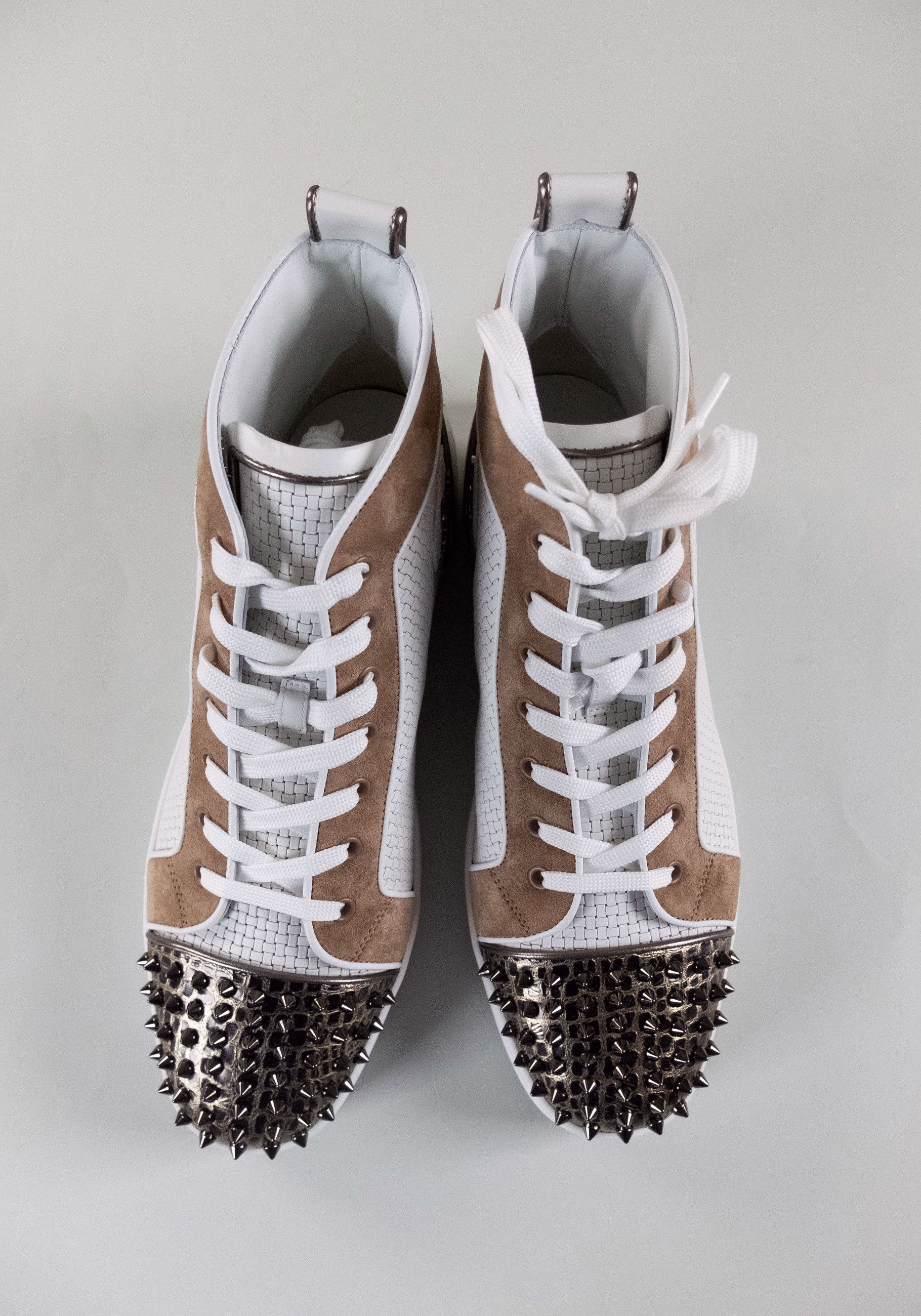 Christian Louboutin CHRISTIAN LOUBOUTIN Louis Spikes white leather sneakers 12 Size US 12 / EU 45 - 3 Thumbnail