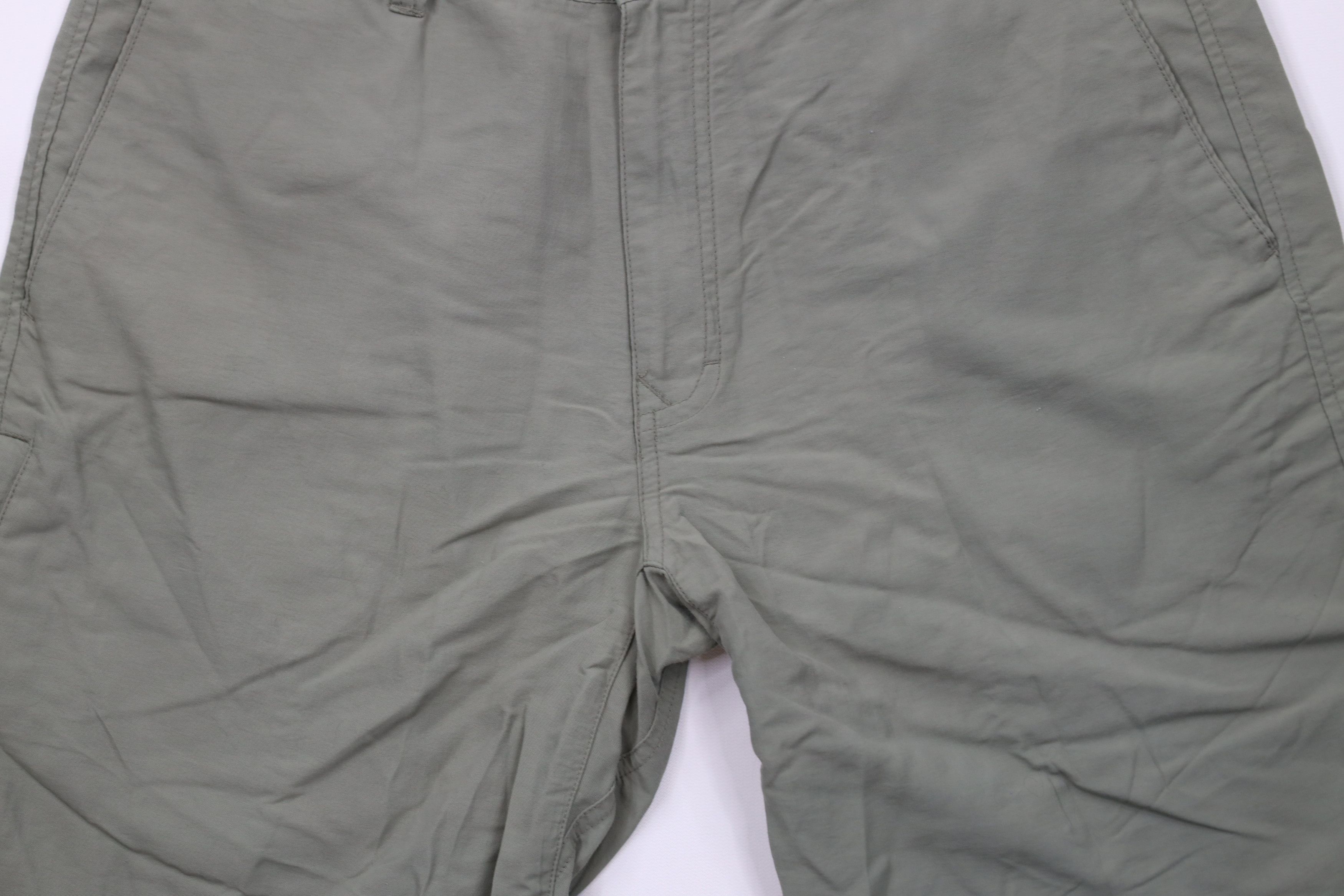 Rei × Vintage Vintage REI Faded Outdoor Hiking Trail Shorts Moss Green Size US 34 / EU 50 - 3 Thumbnail