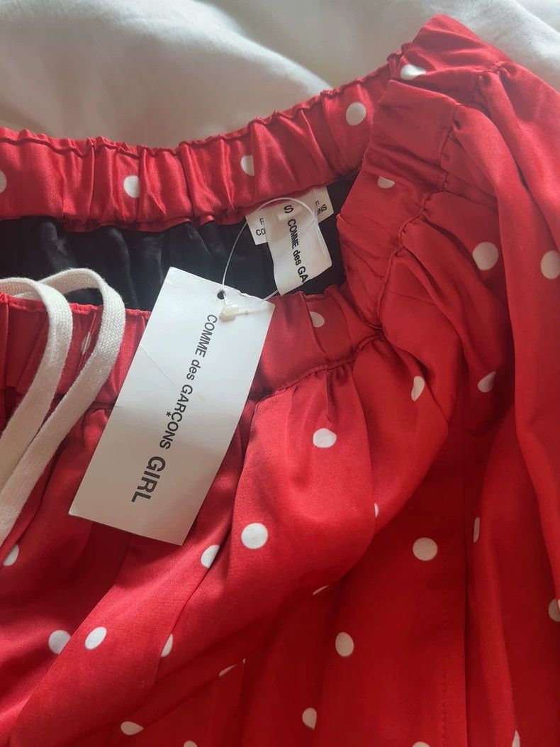Comme des Garcons Comme Des Garcons size S Red satin polka-dot skirt Size 24" / US 00 / IT 34 - 2 Thumbnail