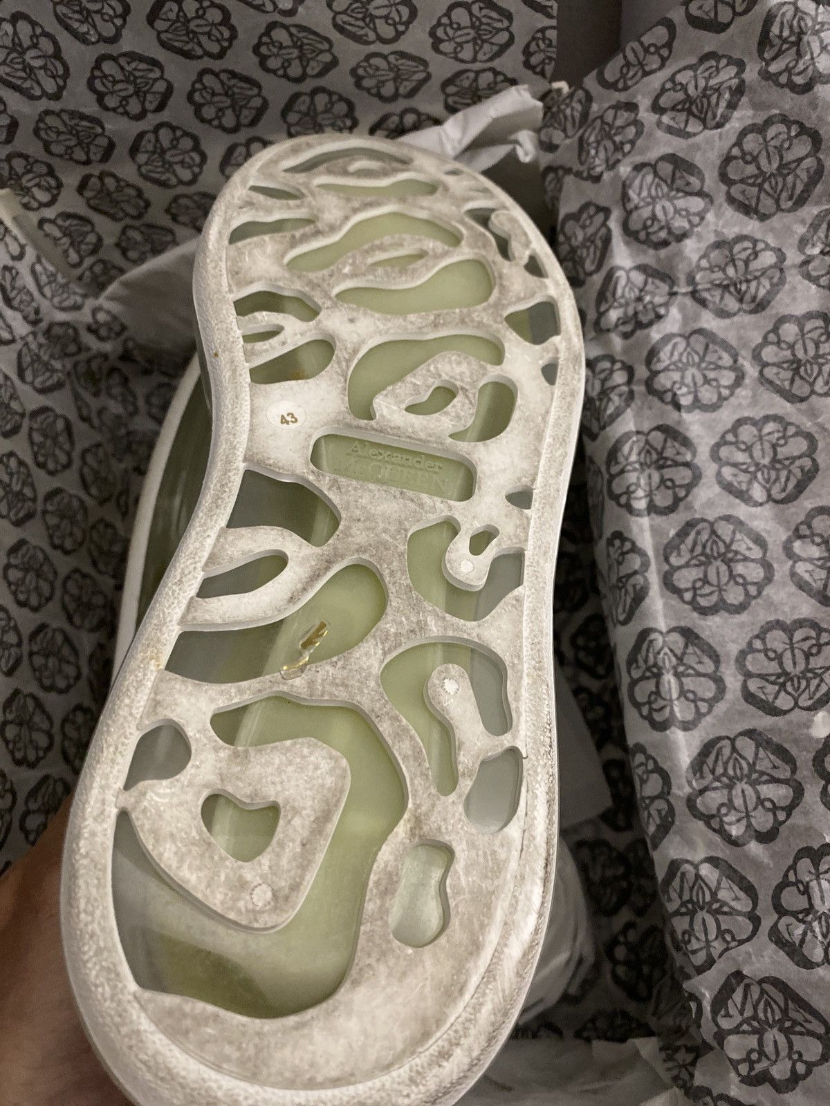 Alexander McQueen Alexander Mcqueen sneakers Size US 10.5 / EU 43-44 - 12 Thumbnail