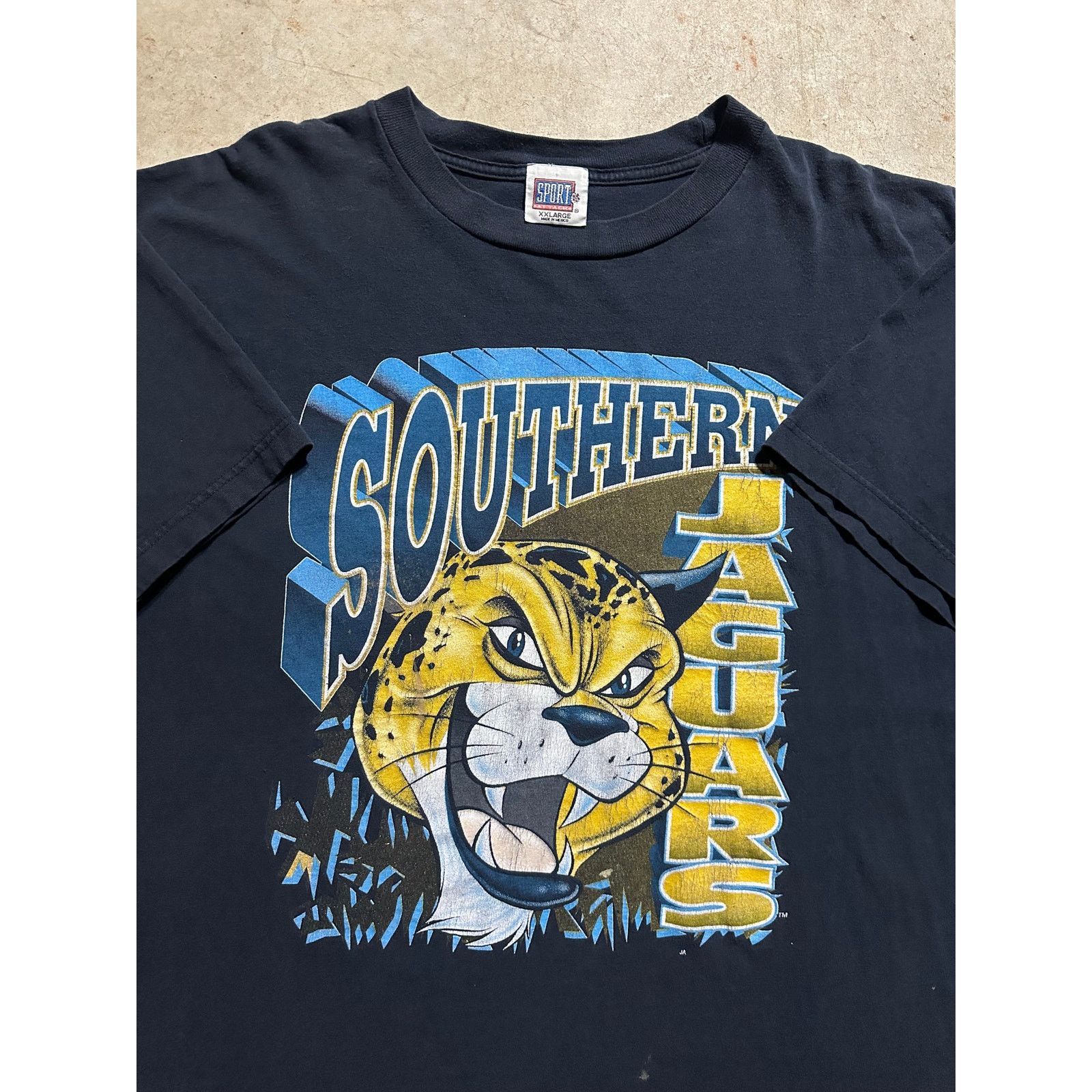 Vintage Vintage Southern University Jaguars HBCU T Shirt XXL Rare 2X Size US XXL / EU 58 / 5 - 2 Thumbnail