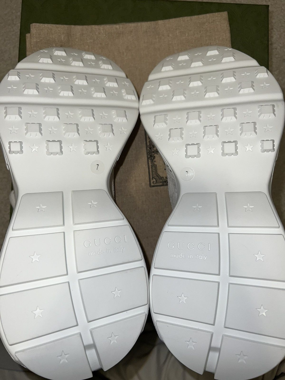 Gucci Gucci Rhyton White GG Supreme Size US 8 / EU 41 - 8 Thumbnail