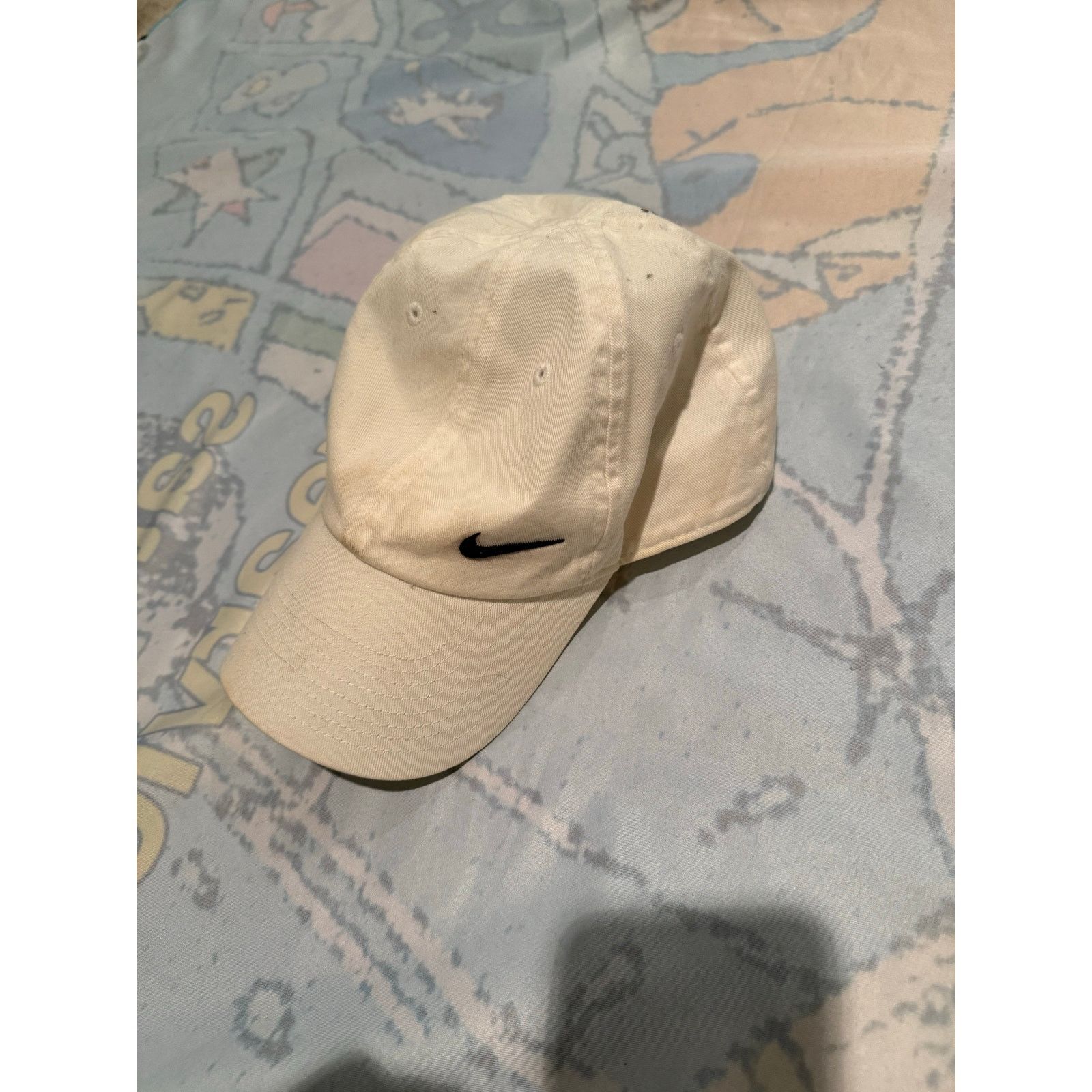 Nike Stylish Nike Hat - Perfect for Any Occasion! Size ONE SIZE - 4 Thumbnail