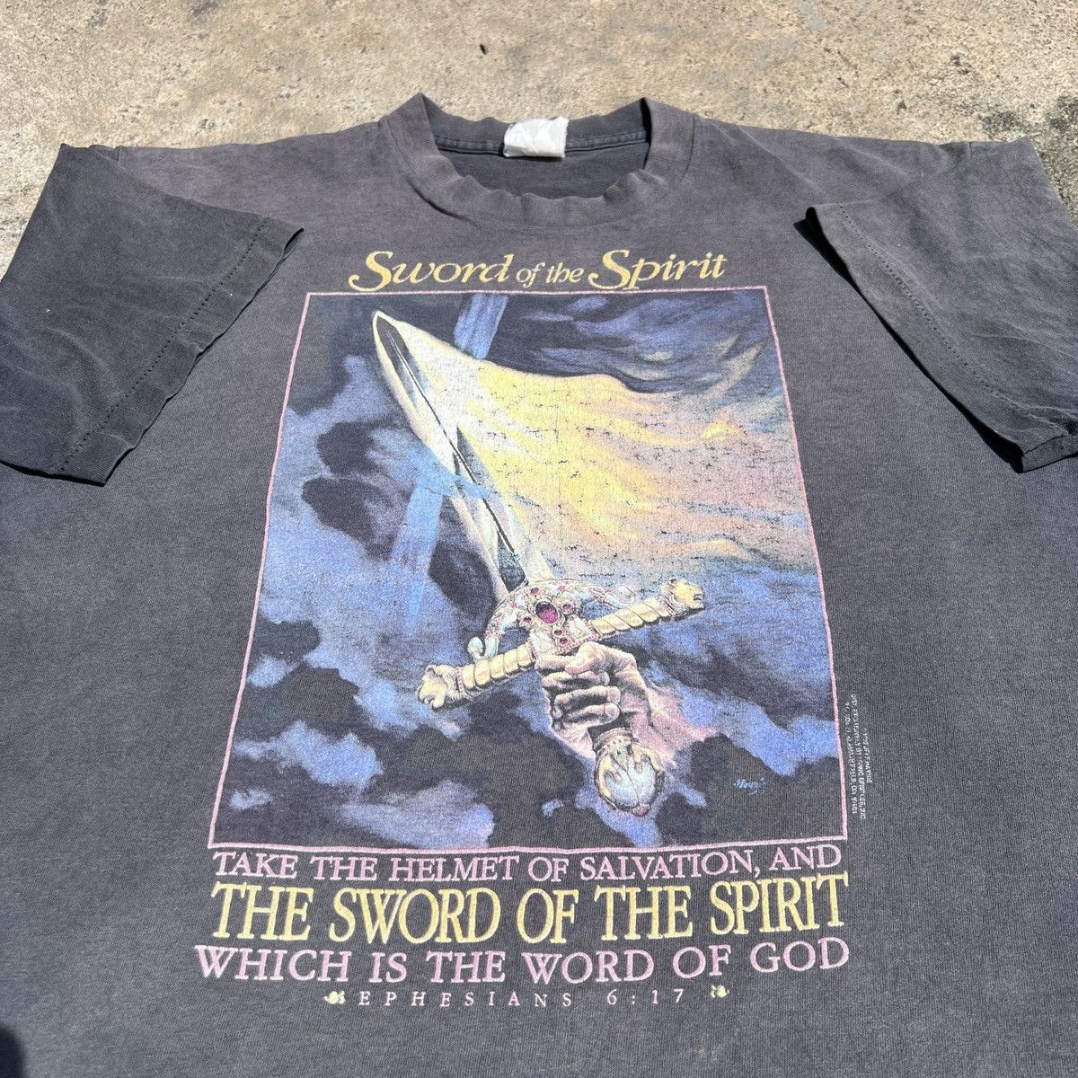 Vintage 90s Sword of the Spirit Jesus Faded Living Epistles