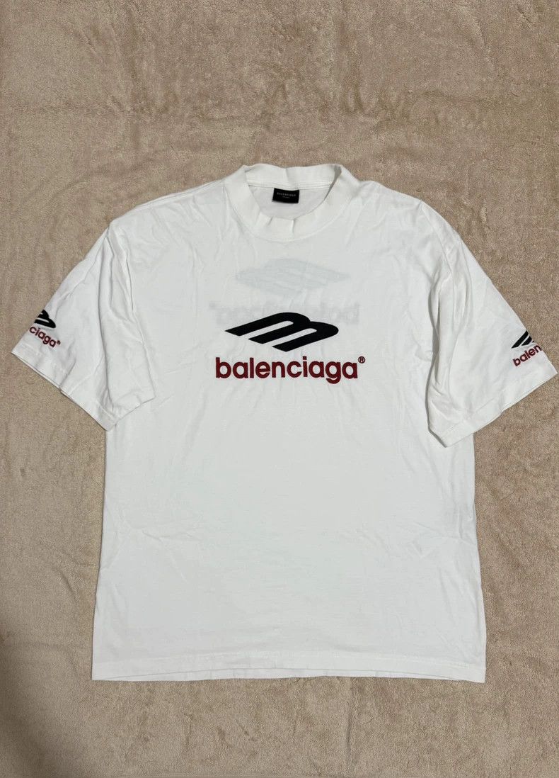 Balenciaga Balenciaga 3B Short Sleeve T-Shirt 2502-Nextarrow Size US M / EU 48-50 / 2 - 1 Thumbnail