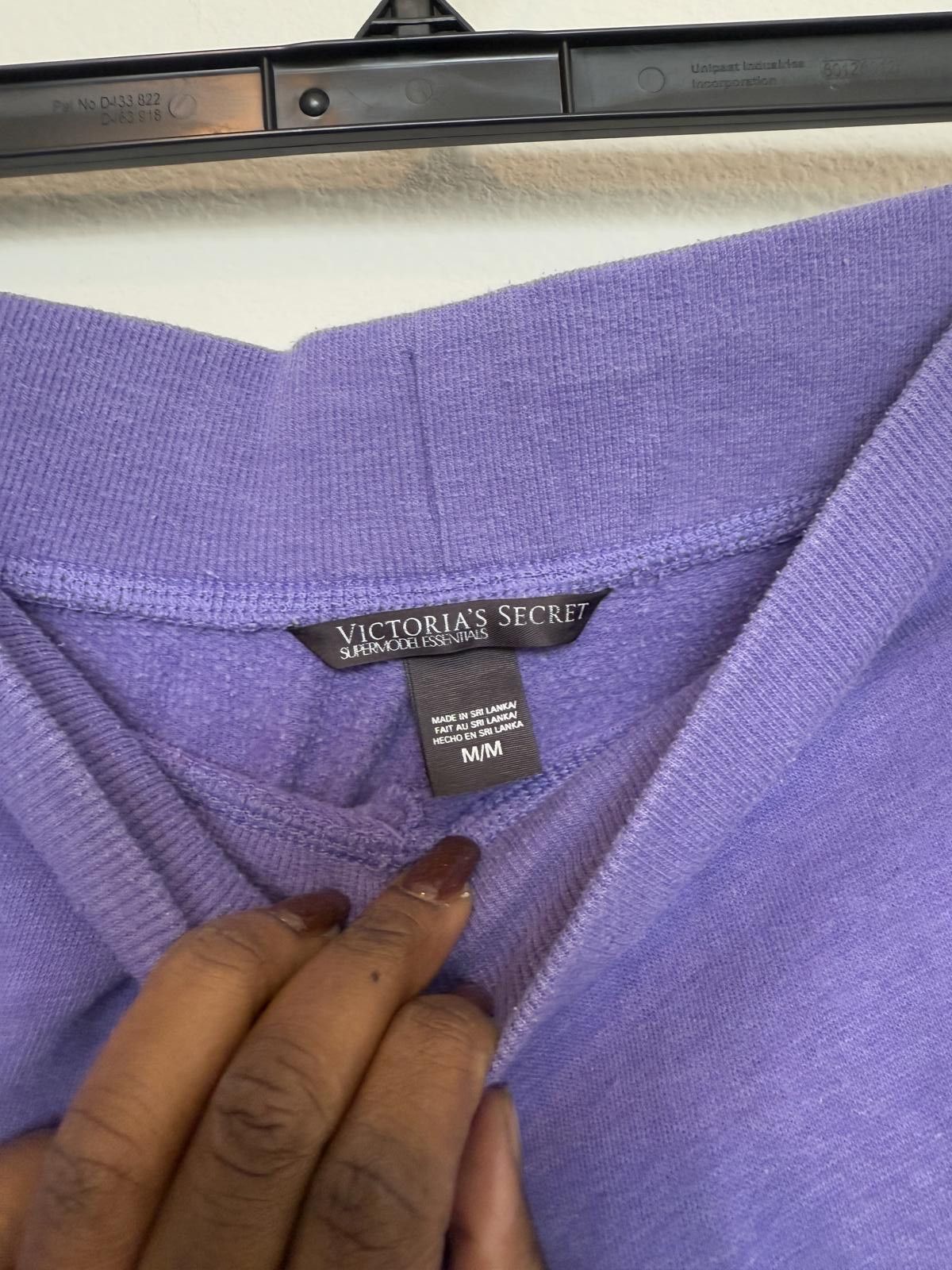 Designer Y2K purple Victoria’s Secret embellished sweatpants. Size 32" / US 10 / IT 46 - 5 Thumbnail