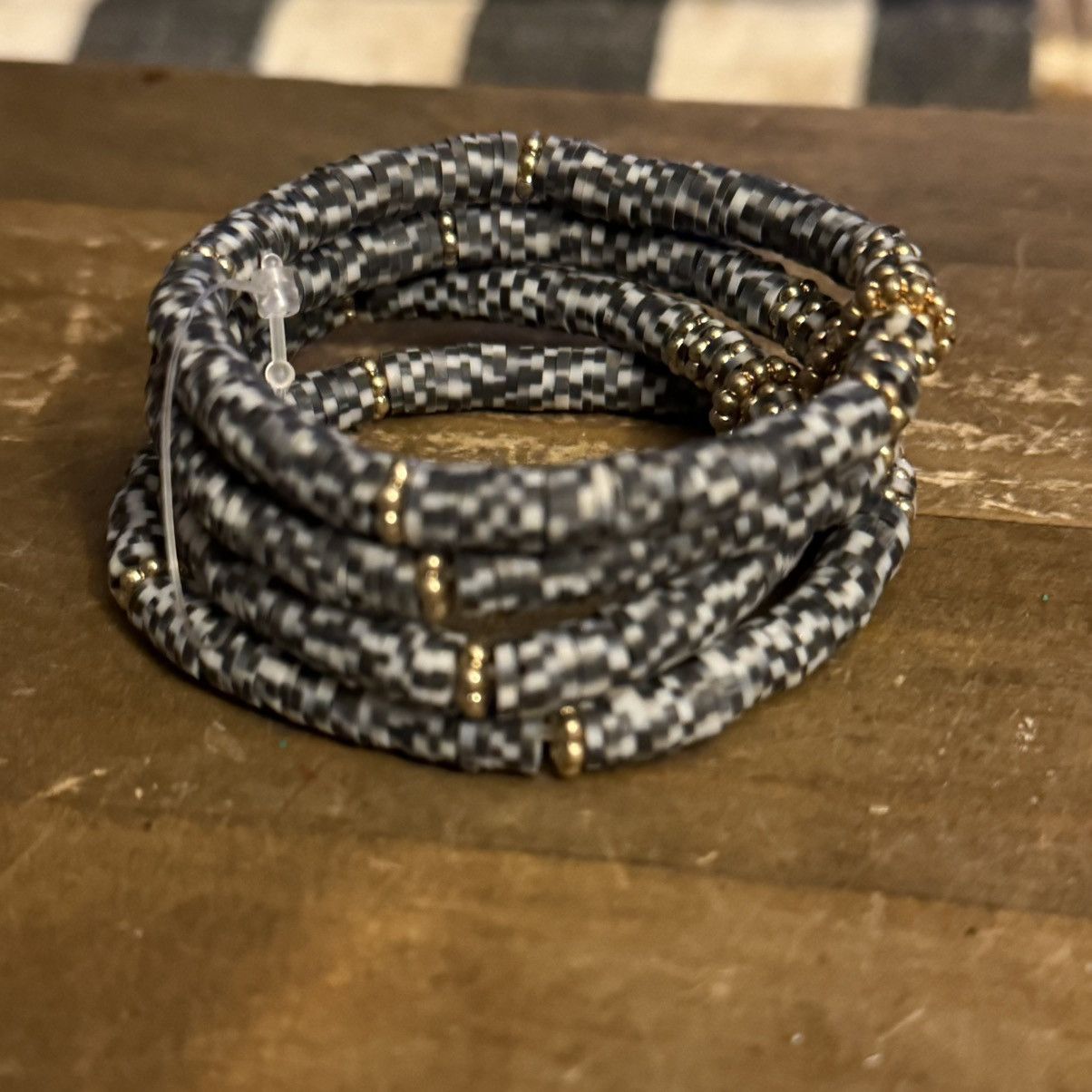 Other Black and white heshi bead stretch bracelets Size ONE SIZE - 5 Thumbnail
