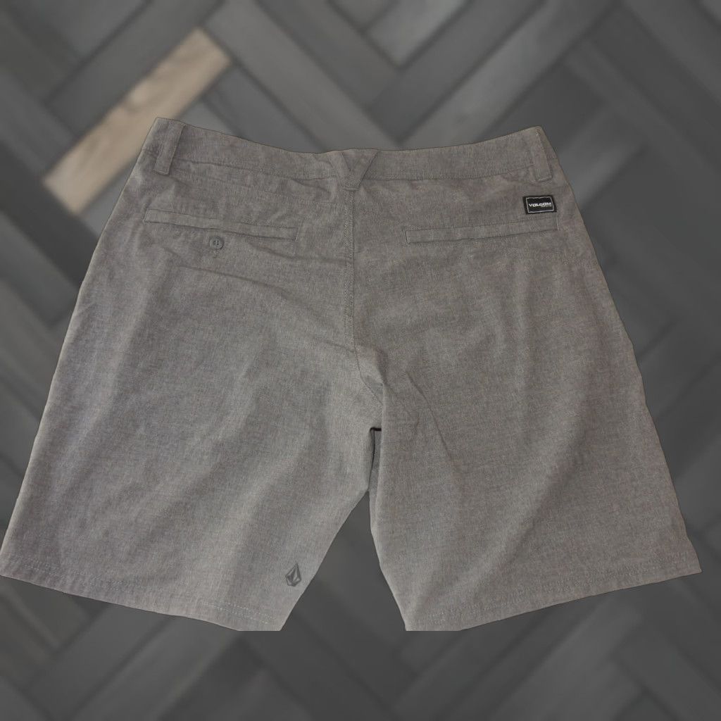 Volcom Volcom Men's Shorts Size 36 Short Athletic Gray Polyester Mens L Regular Activewear Size US 33 - 1 Thumbnail