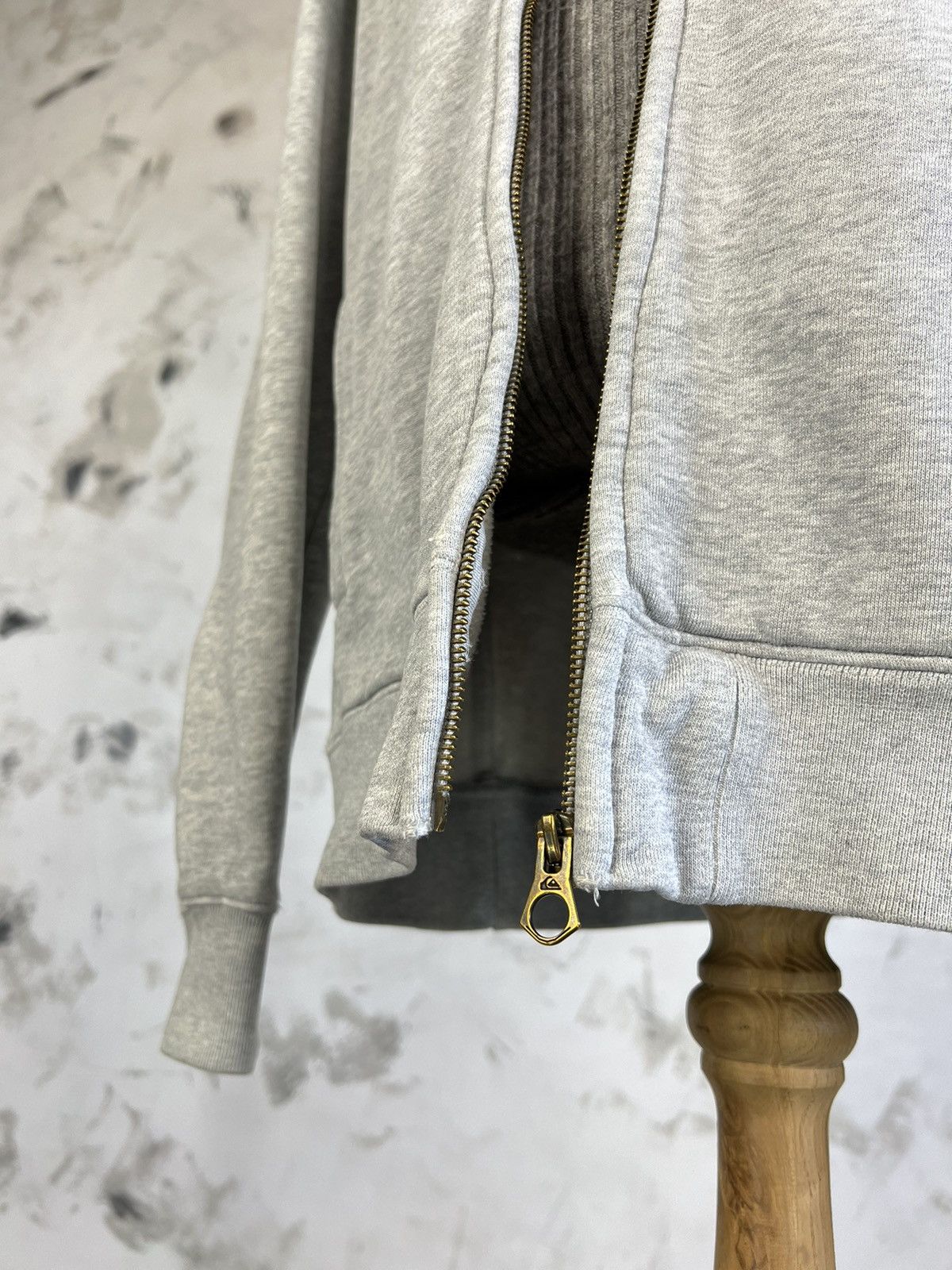 Quiksilver Vintage Quiksilver Hoodie Size L Size US L / EU 52-54 / 3 - 4 Thumbnail