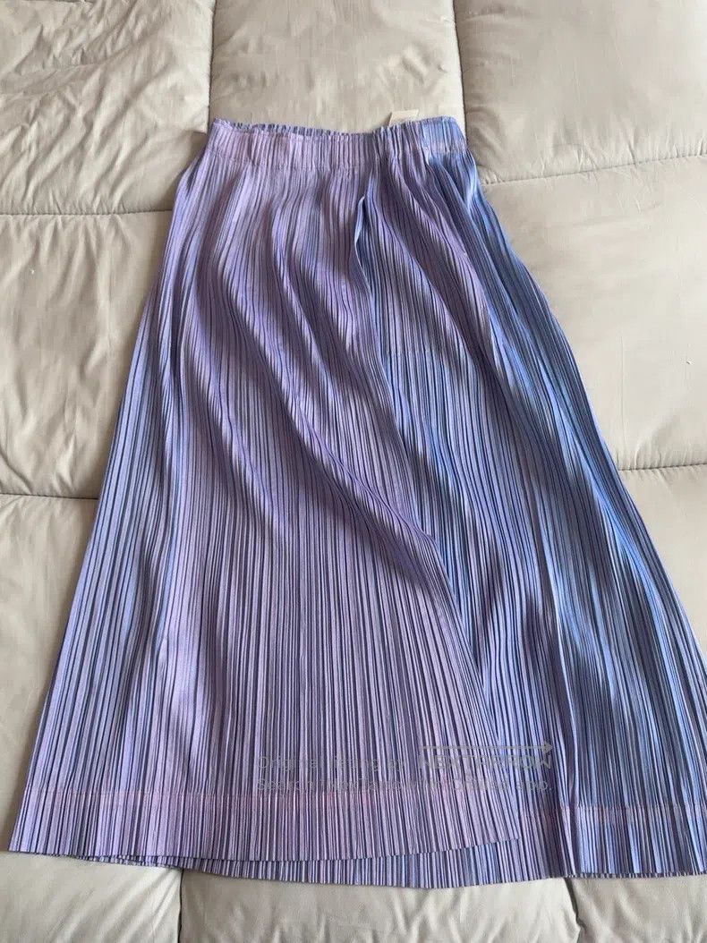 Issey Miyake Issey Miyake size:5 Color Block Pleated Skirt Size 31" - 2 Thumbnail