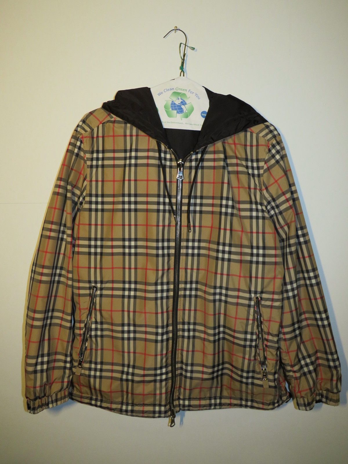 Burberry Burberry Reversible Check Hooded Jacket EUC Size US M / EU 48-50 / 2 - 3 Thumbnail