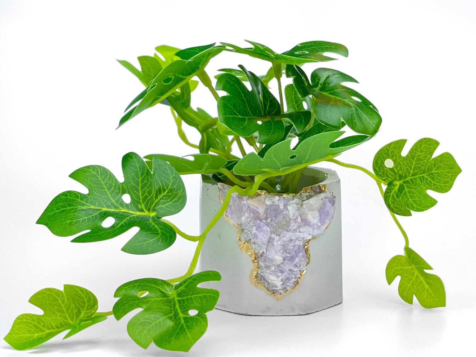 Other Amethyst Crystal Geode Planter Concrete Succulent Pot Size ONE SIZE - 5 Thumbnail