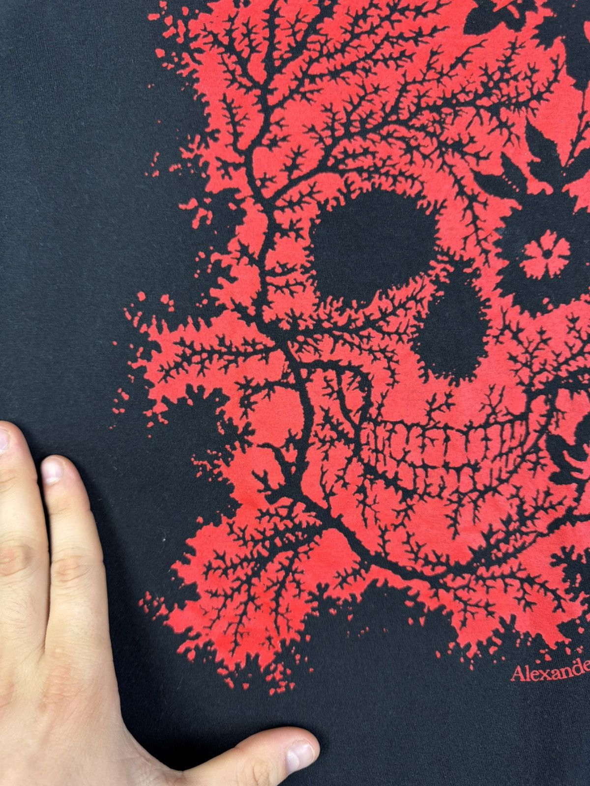 Alexander McQueen Alexander McQueen Ivy Skull T-Shirt Made In Italy Size US M / EU 48-50 / 2 - 9 Thumbnail