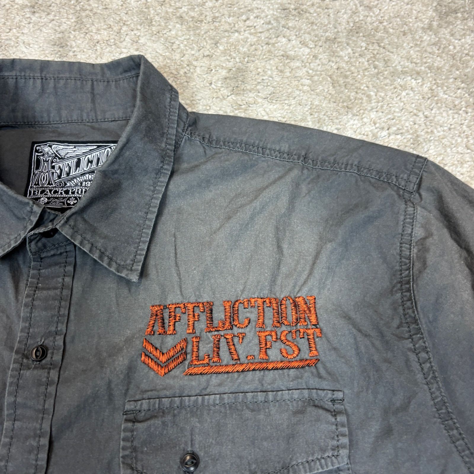 Affliction Affliction Button Up Shirt Men's 2XL XXL Y2K Jesse Pinkman Size US XXL / EU 58 / 5 - 4 Thumbnail