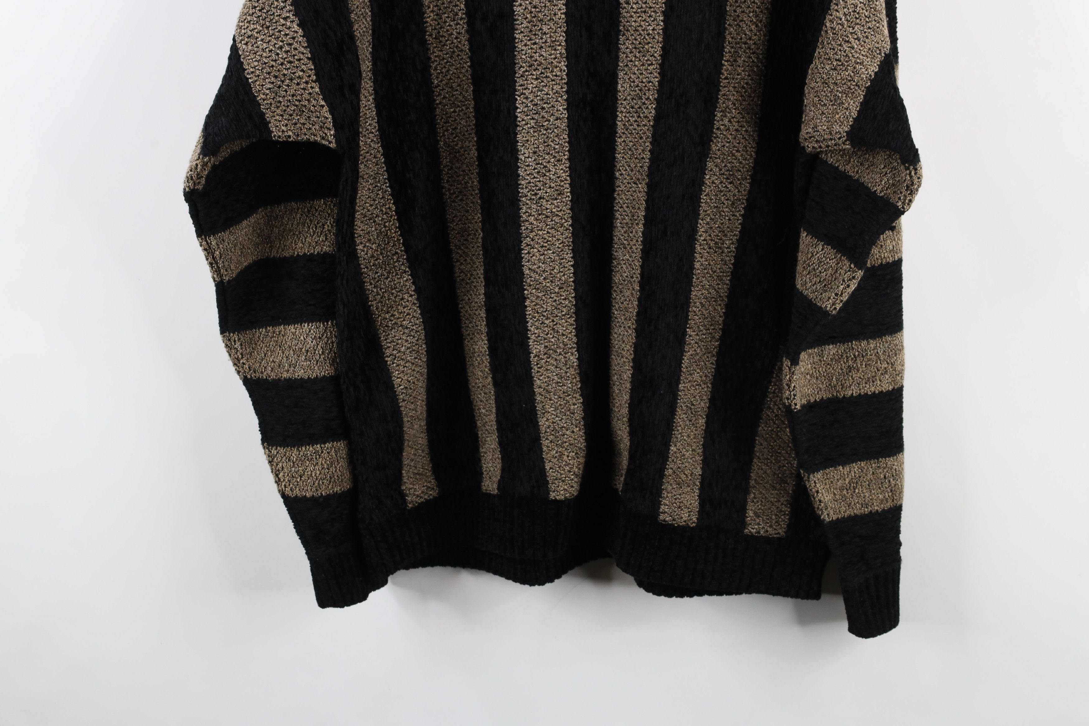 Vintage Vintage 90s Streetwear Textured Knit Crewneck Sweater US Size US XL / EU 56 / 4 - 9 Thumbnail