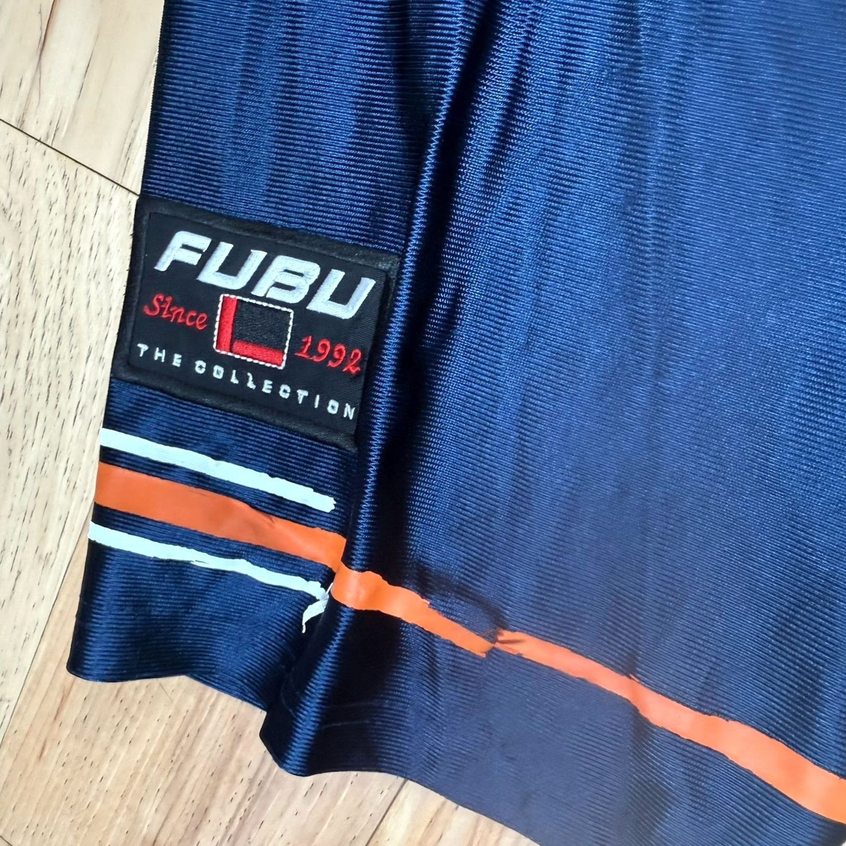 Fubu VINTAGE FUBU Jersey Sports Football Limited Edition XL Mens Blue Distress 05 Y2K Baseball Activewear Button Shirt Size US XL / EU 56 / 4 - 7 Thumbnail