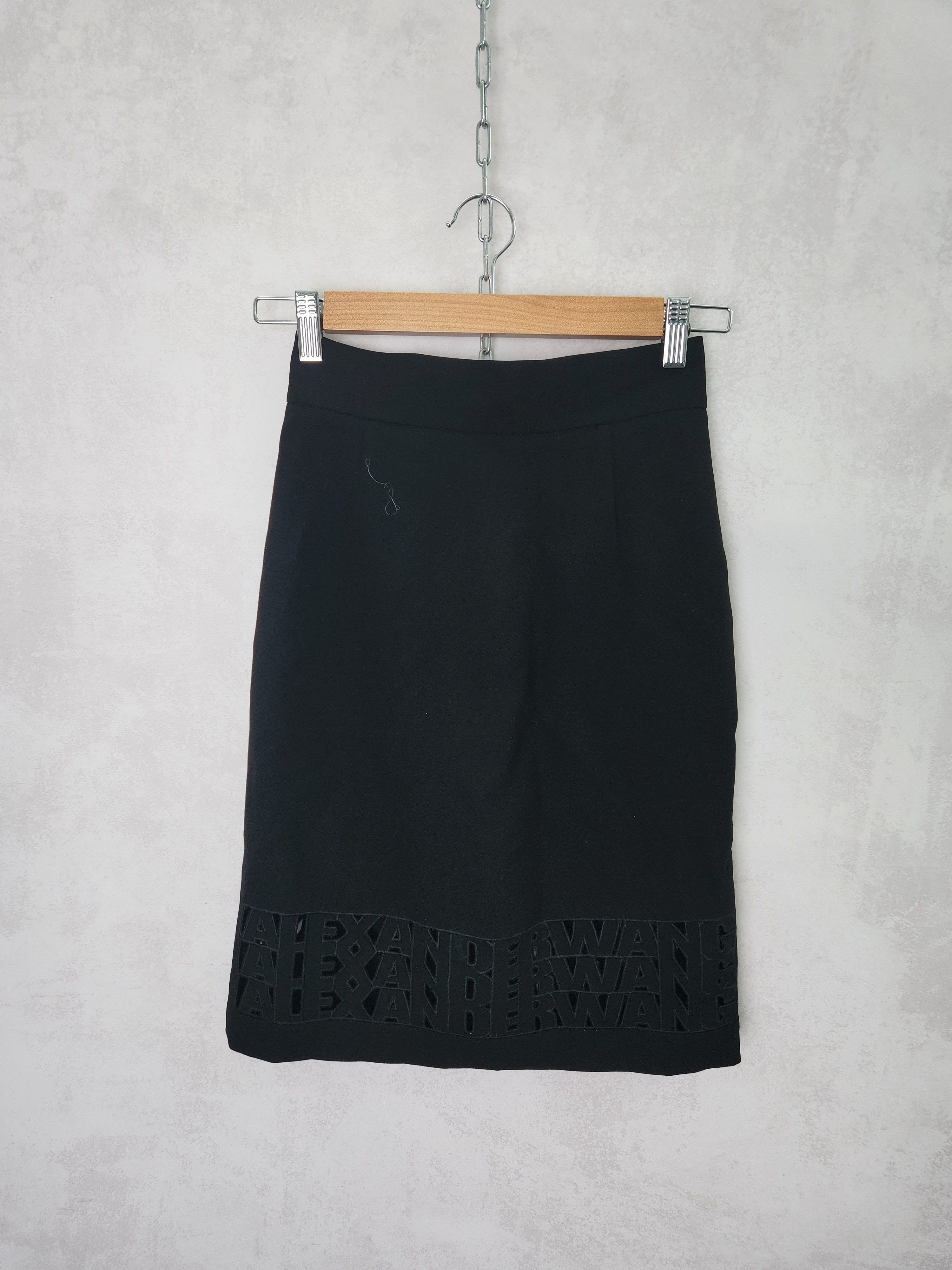 Alexander Wang Alexander Wang crepe Laser cut skirt size 0 Size 25" / US 0 / IT 36 - 1 Thumbnail