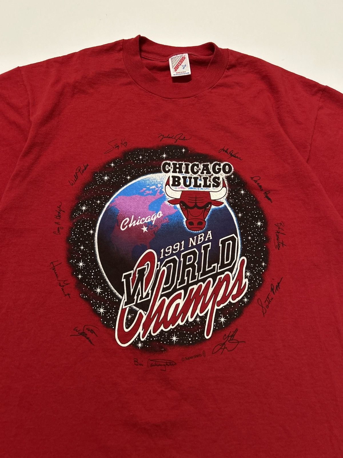 Jerzees Vintage 1991 Chicago Bulls NBA World Champs Tshirt Size US L / EU 52-54 / 3 - 2 Thumbnail