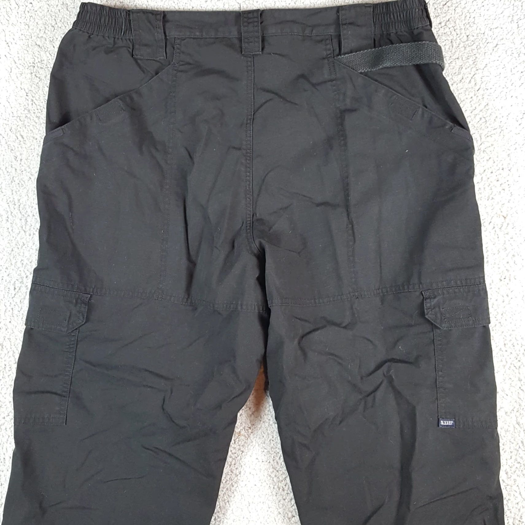 Vintage VINTAGE 5.11 Tactical Black Ripstop Cargo Pockets Tactical Men's Size 40x32 Utility Work Pants Stretch Cargo Pants Mens Size US 40 / EU 56 - 7 Thumbnail