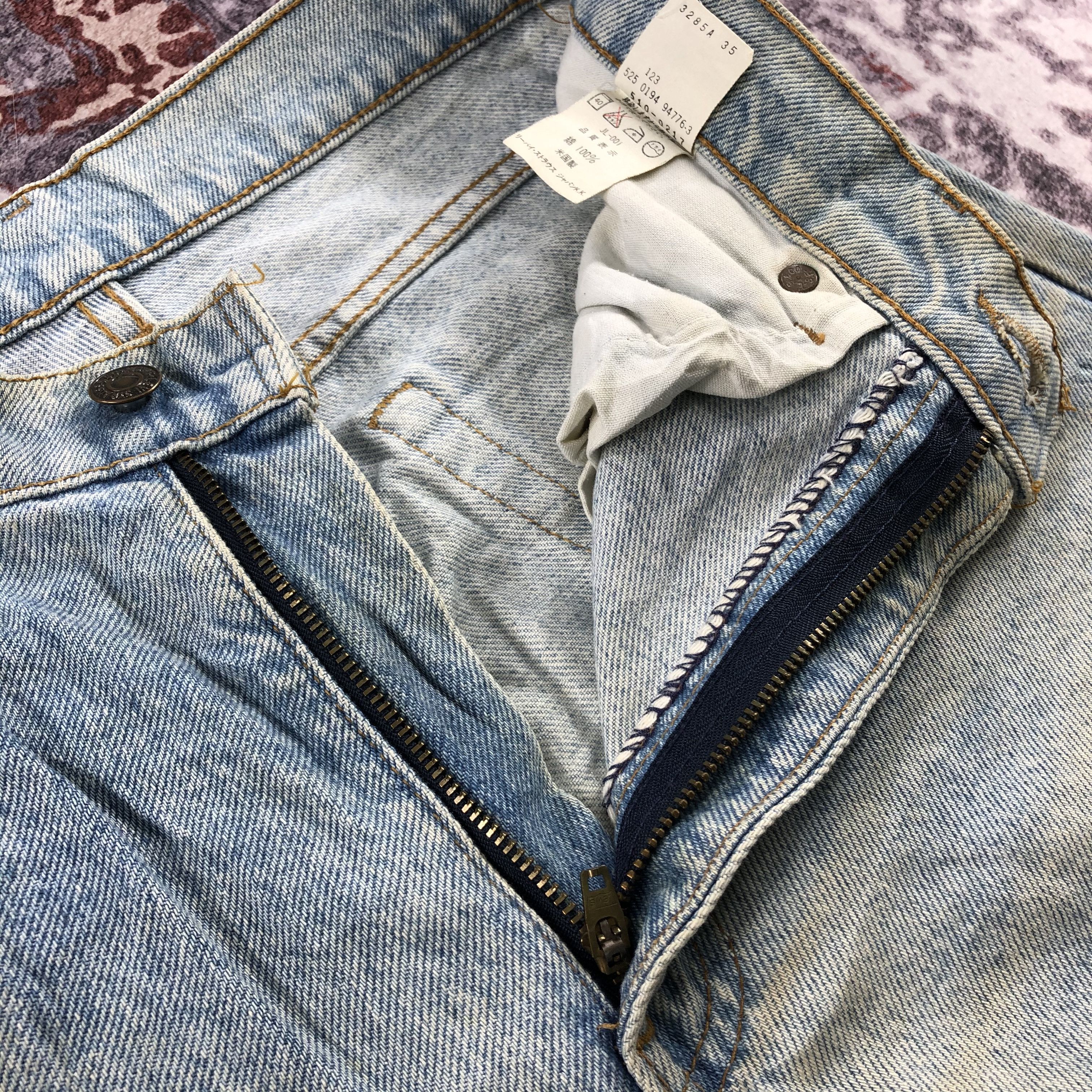 Levi's × Vintage Vintage 90s Light Wash Levis 510 Jeans-JM2220 Size US 30 / EU 46 - 10 Thumbnail