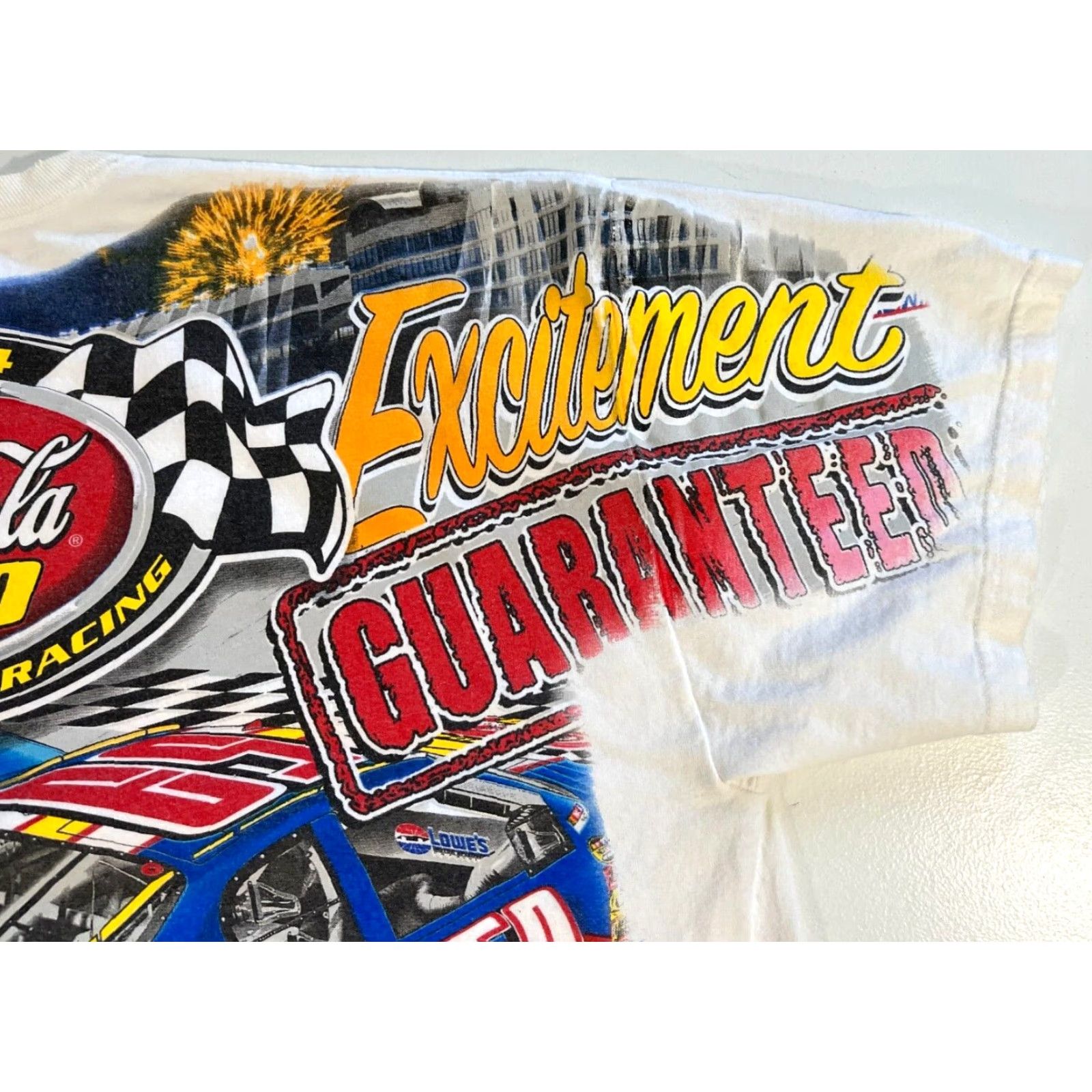 Chase Authentics VINTAGE The Thirst For Thirst 2004 Coca-Cola 6000 T-Shirt Chase Authentics Sz L Shirt Men White Cotton All-Over Print Racing 90s Size US L / EU 52-54 / 3 - 5 Thumbnail