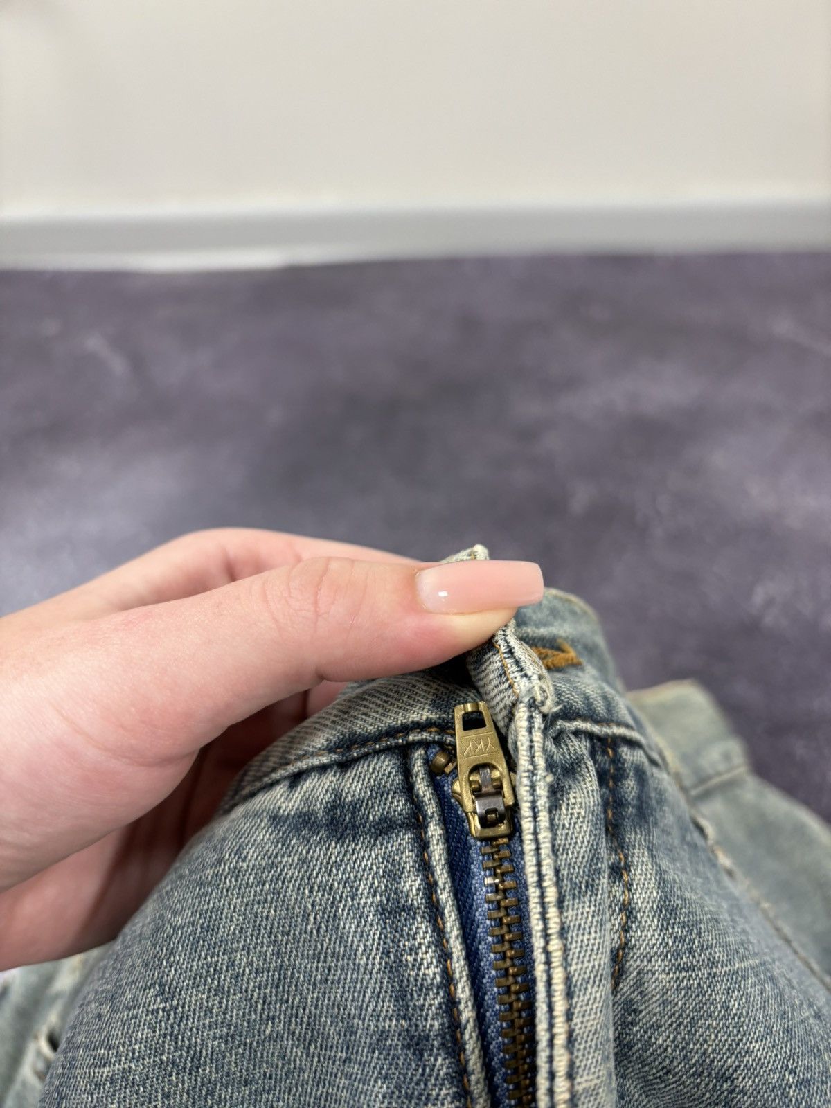 Moschino Vintage Moschino Women’s Y2K Hype Luxury Denim Skirt Size 32" / US 10 / IT 46 - 14 Thumbnail