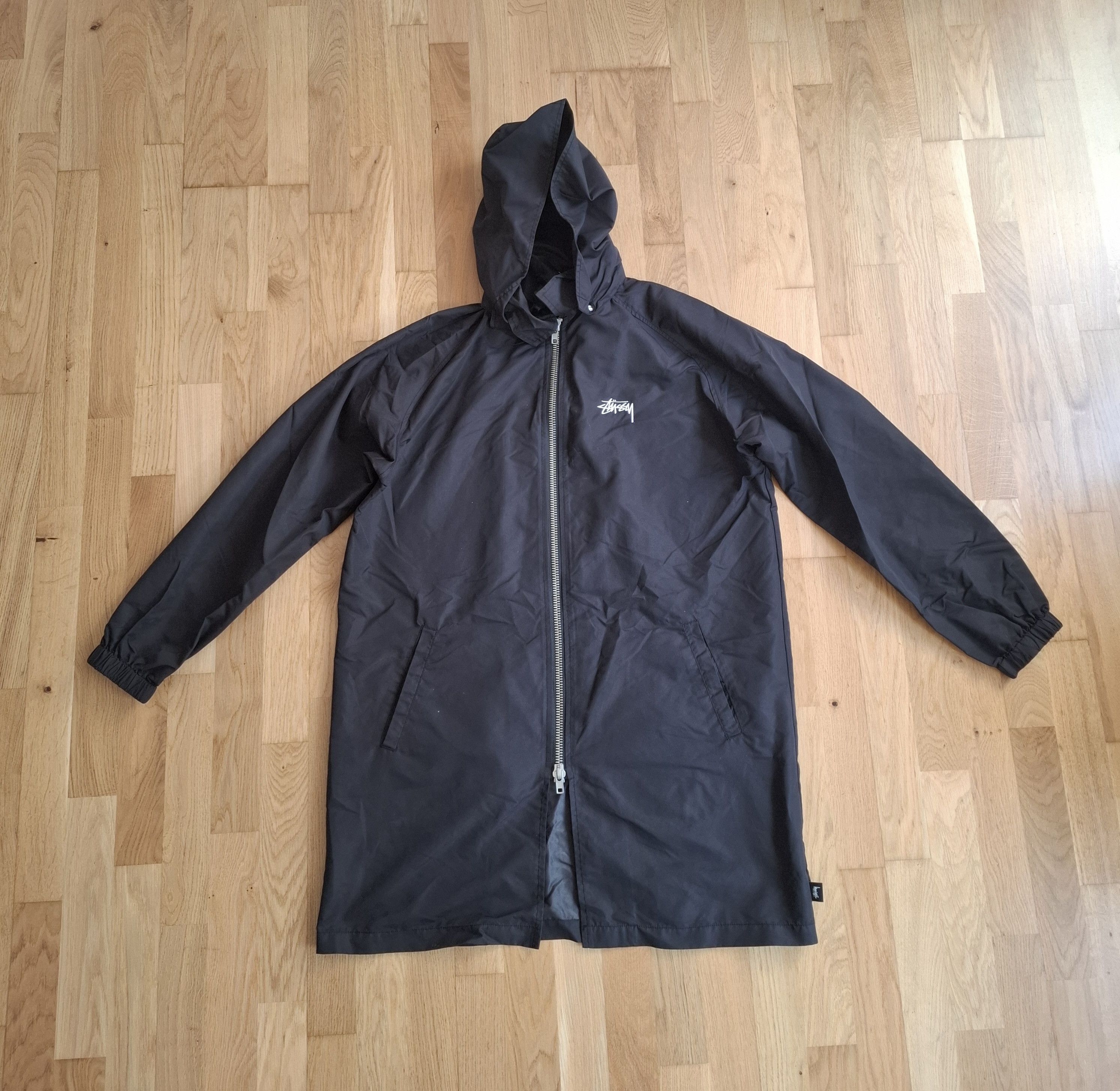 Stussy Back logo nylon raincoat Size US M / EU 48-50 / 2 - 1 Thumbnail