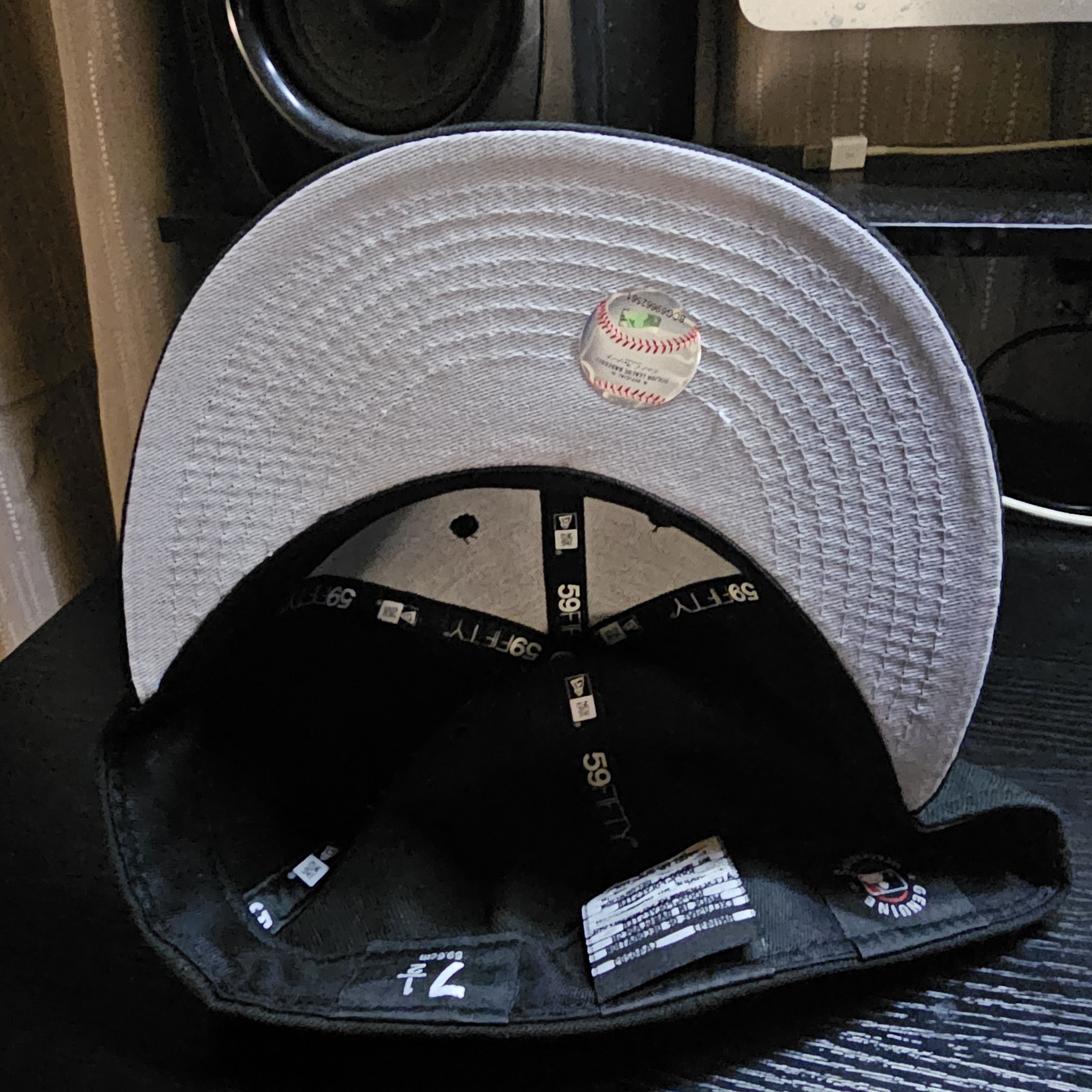 New Era Mets Pete Alonso Polar Bear Tear W/ Polar Bear Pin Size ONE SIZE - 5 Thumbnail
