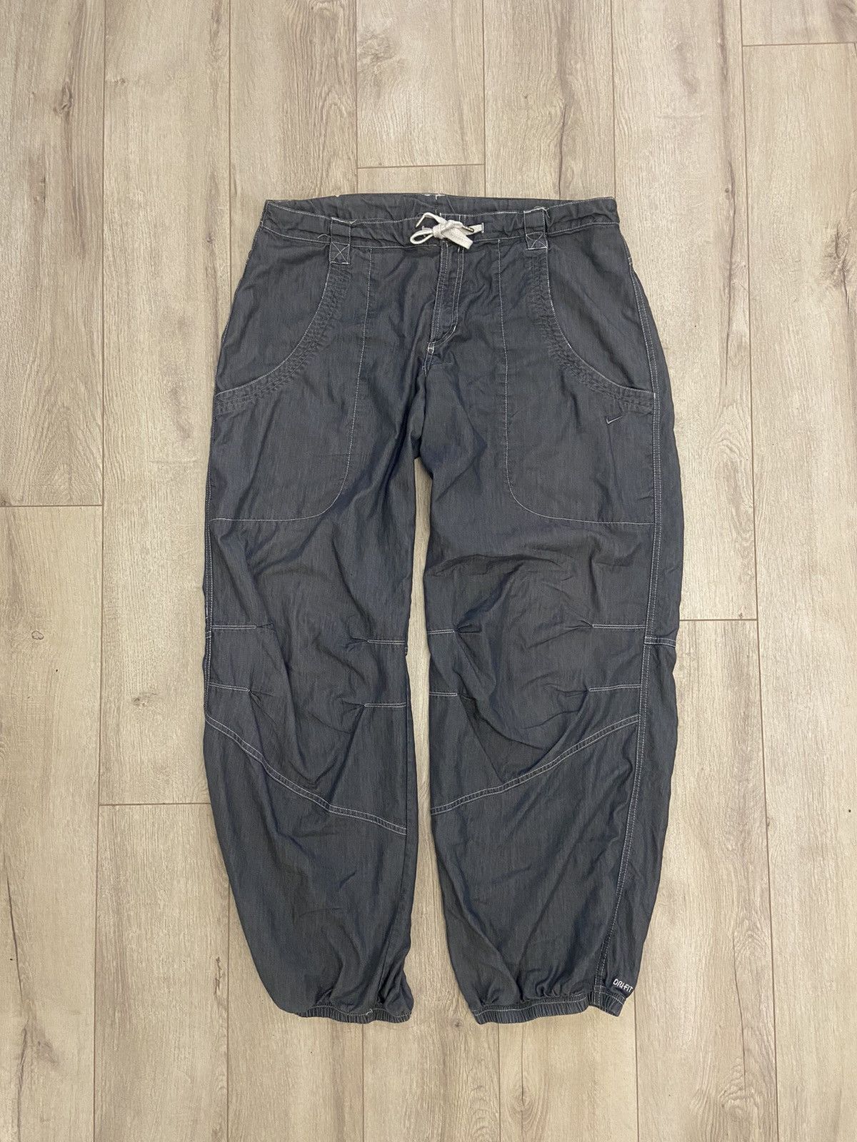 Vintage Nike y2k style pants cotton hype 90’s cargo Size 36" / US 14 / IT 50 - 1 Thumbnail